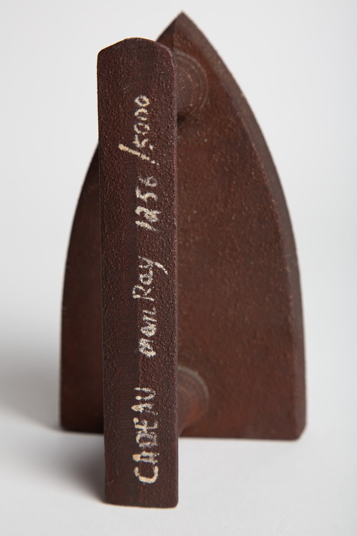 MAXFIELD PRIVATE COLLECTION | MAN RAY CADEAU 1921/1974 IRON