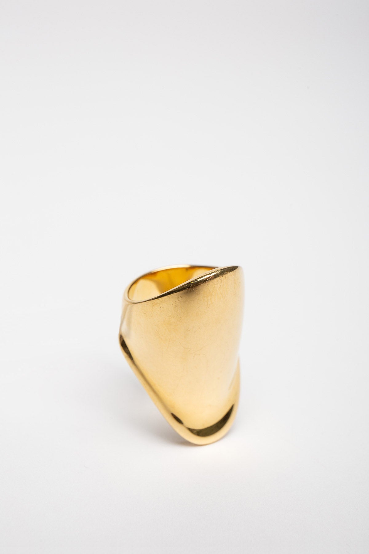 MINAS | 80'S 18K DELOS RING