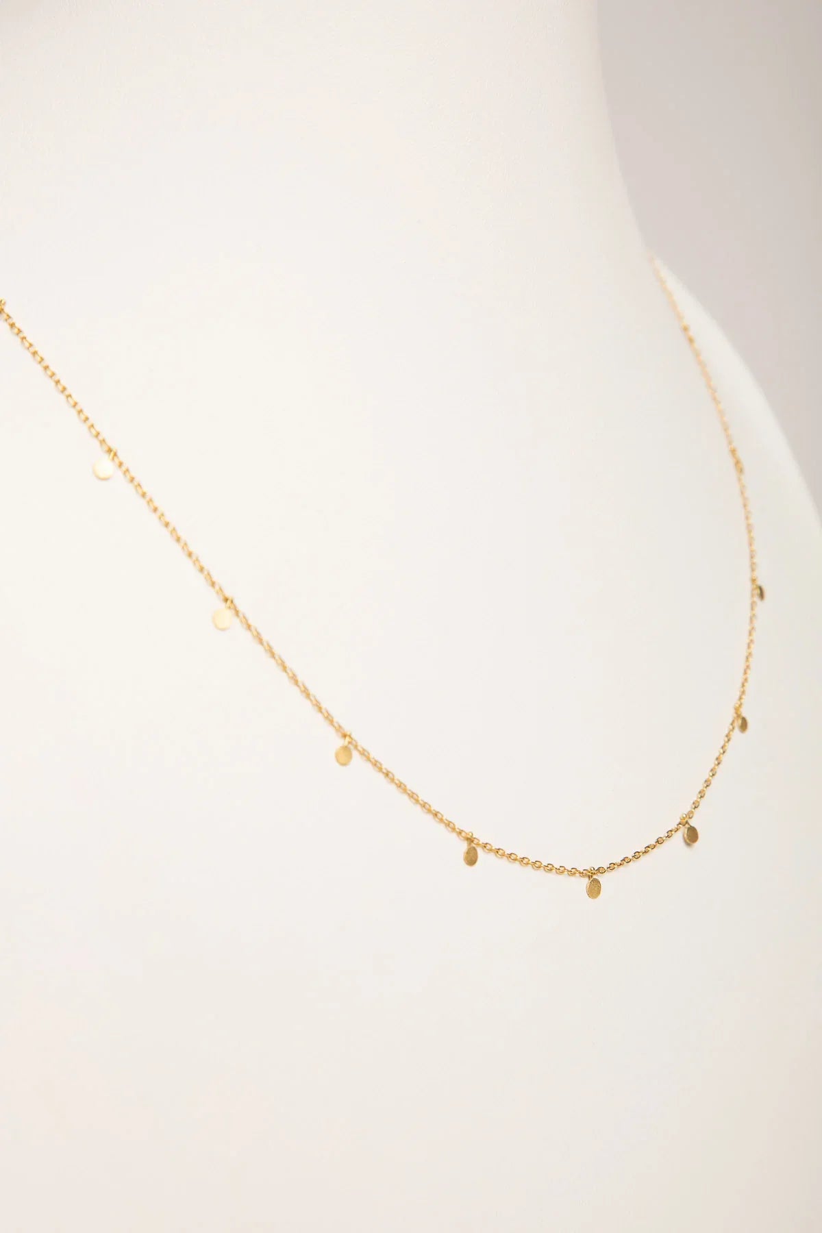 SIA TAYLOR | EVEN DOTS GOLD NECKLACE
