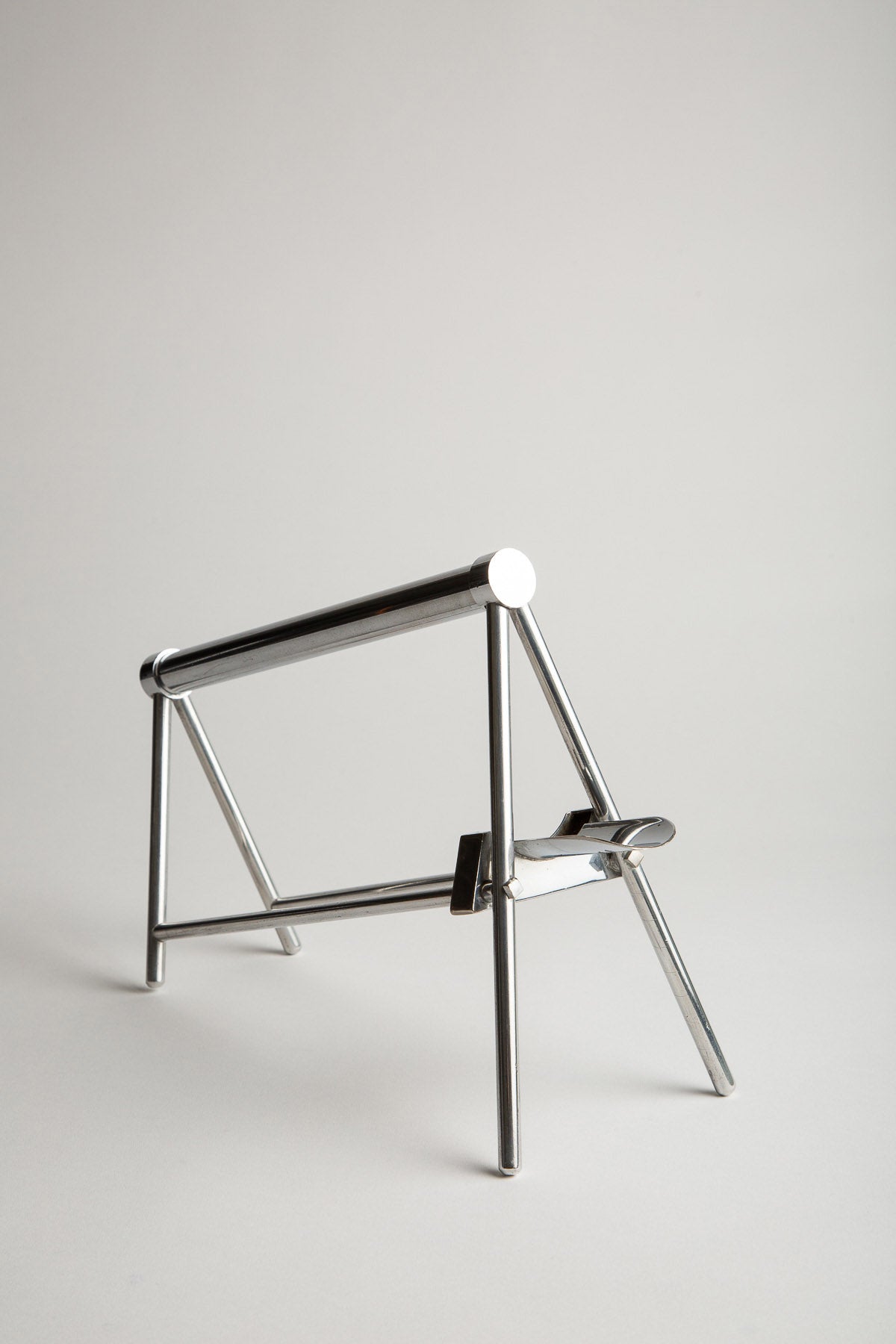 MAXFIELD COLLECTION | 1930'S ADNET WINE HOLDER - MAXFIELD LA