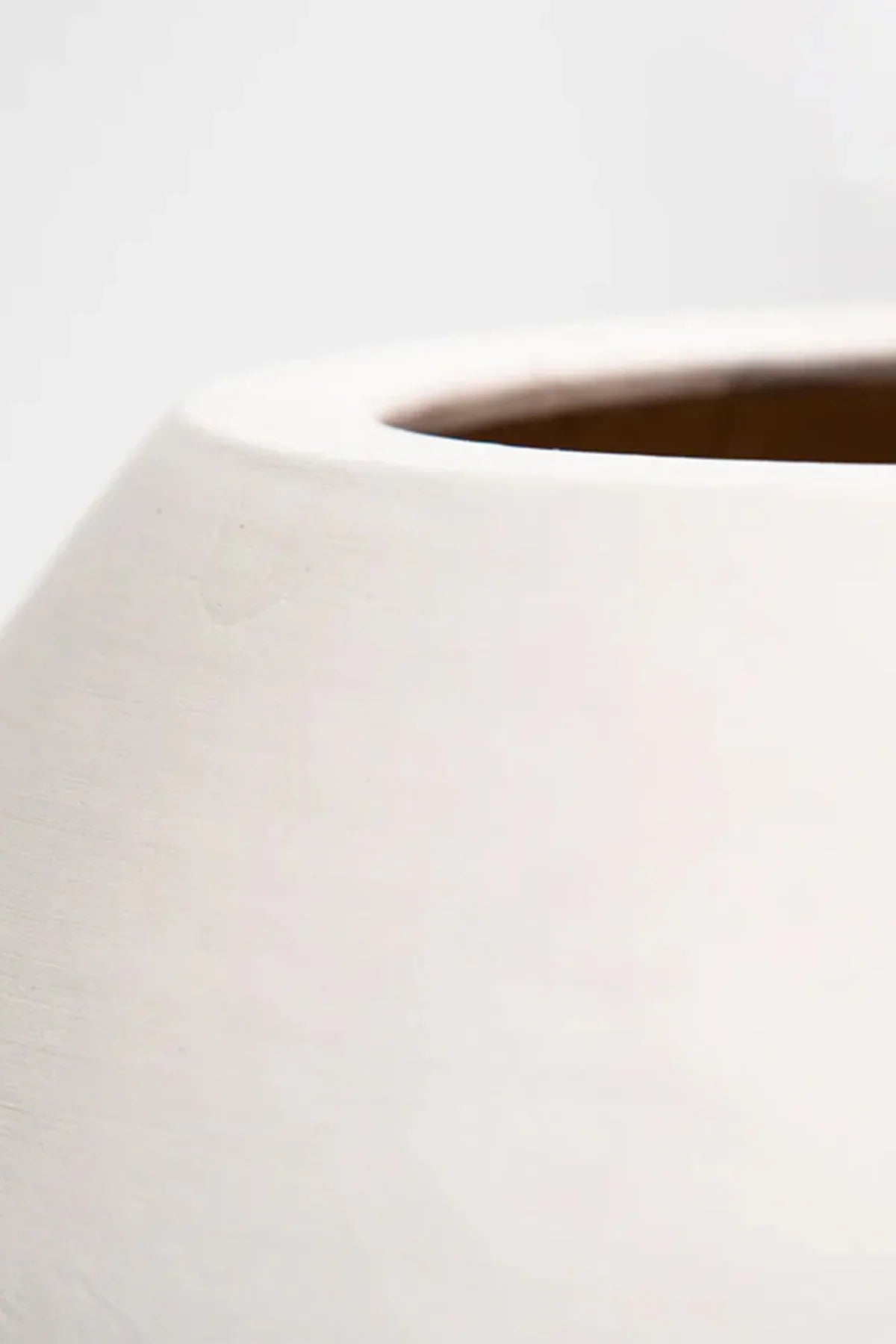 MAXFIELD PRIVATE COLLECTION | 1960'S DIAMOND CERAMIC PLANTER