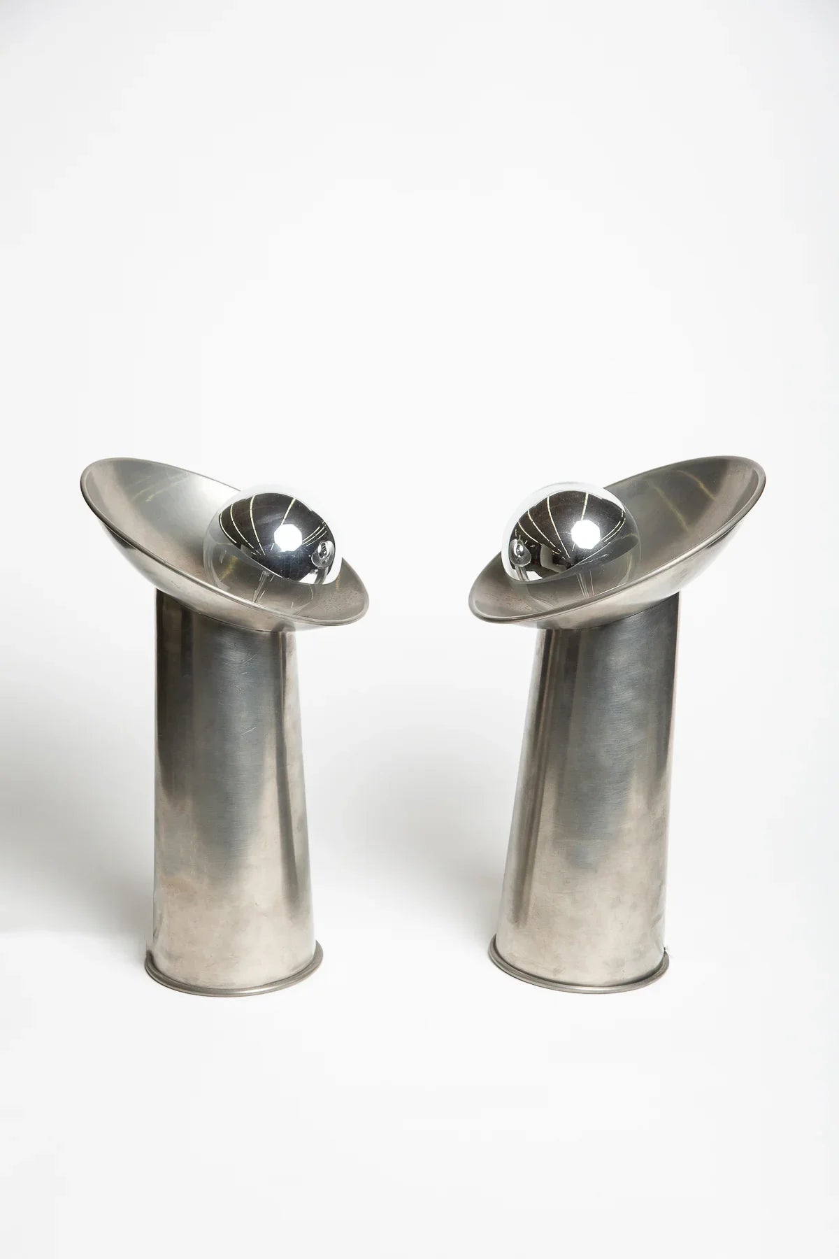 MAXFIELD PRIVATE COLLECTION | 1940S MODERNIST LAMP