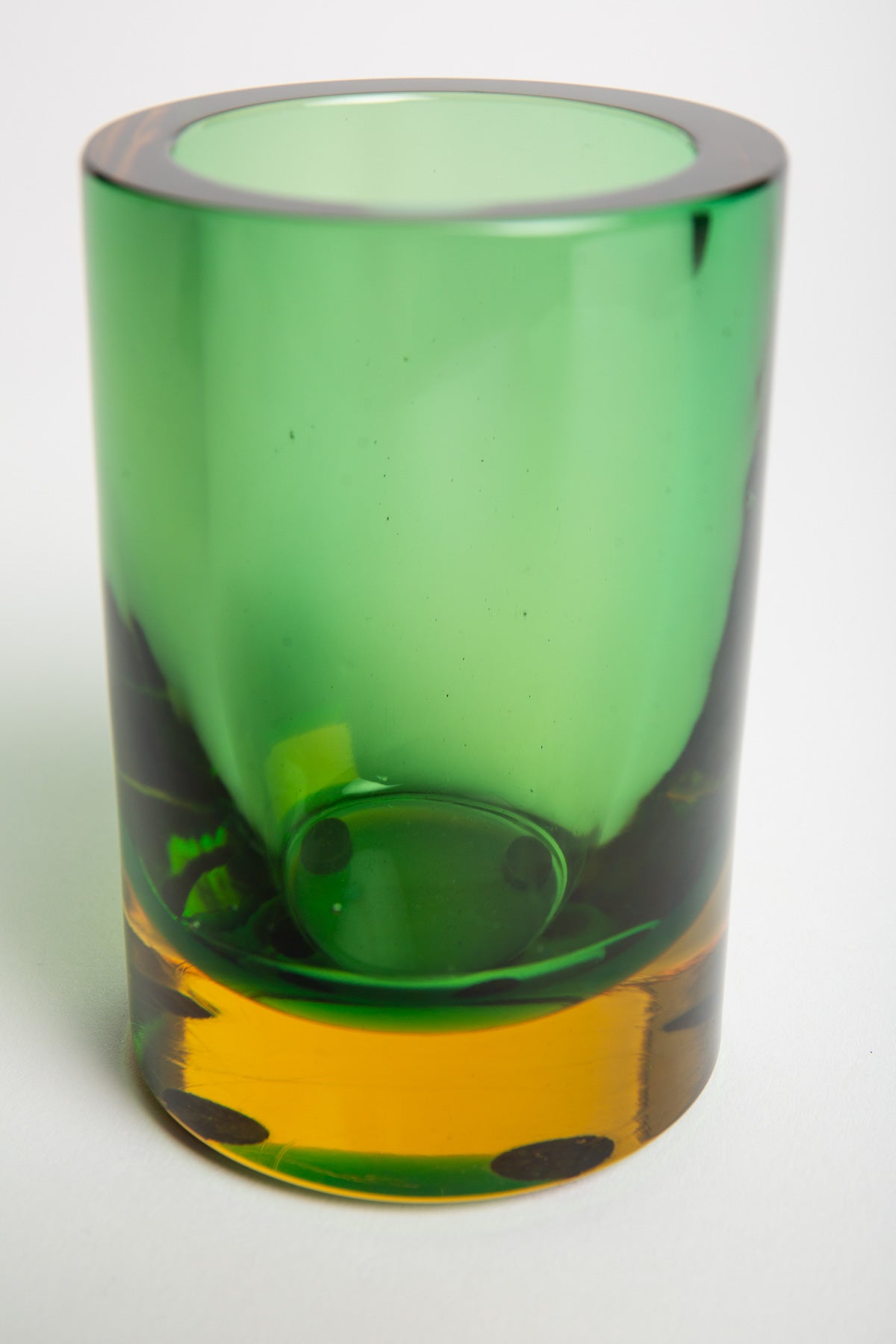 MAXFIELD PRIVATE COLLECTION | SEGUSO CYLINDRICAL VASE - MAXFIELD LA