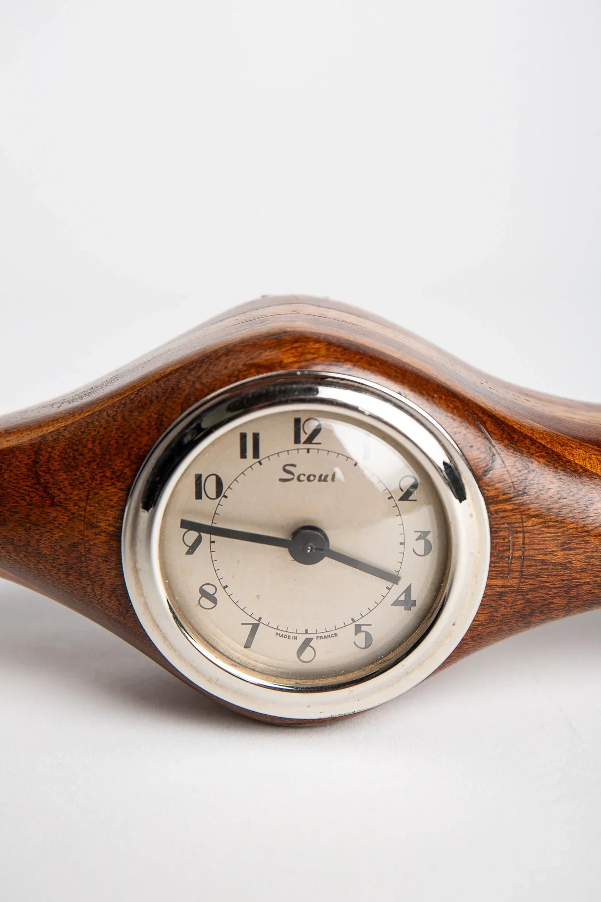 MAXFIELD PRIVATE COLLECTION | VINTAGE PROPELLER CLOCK