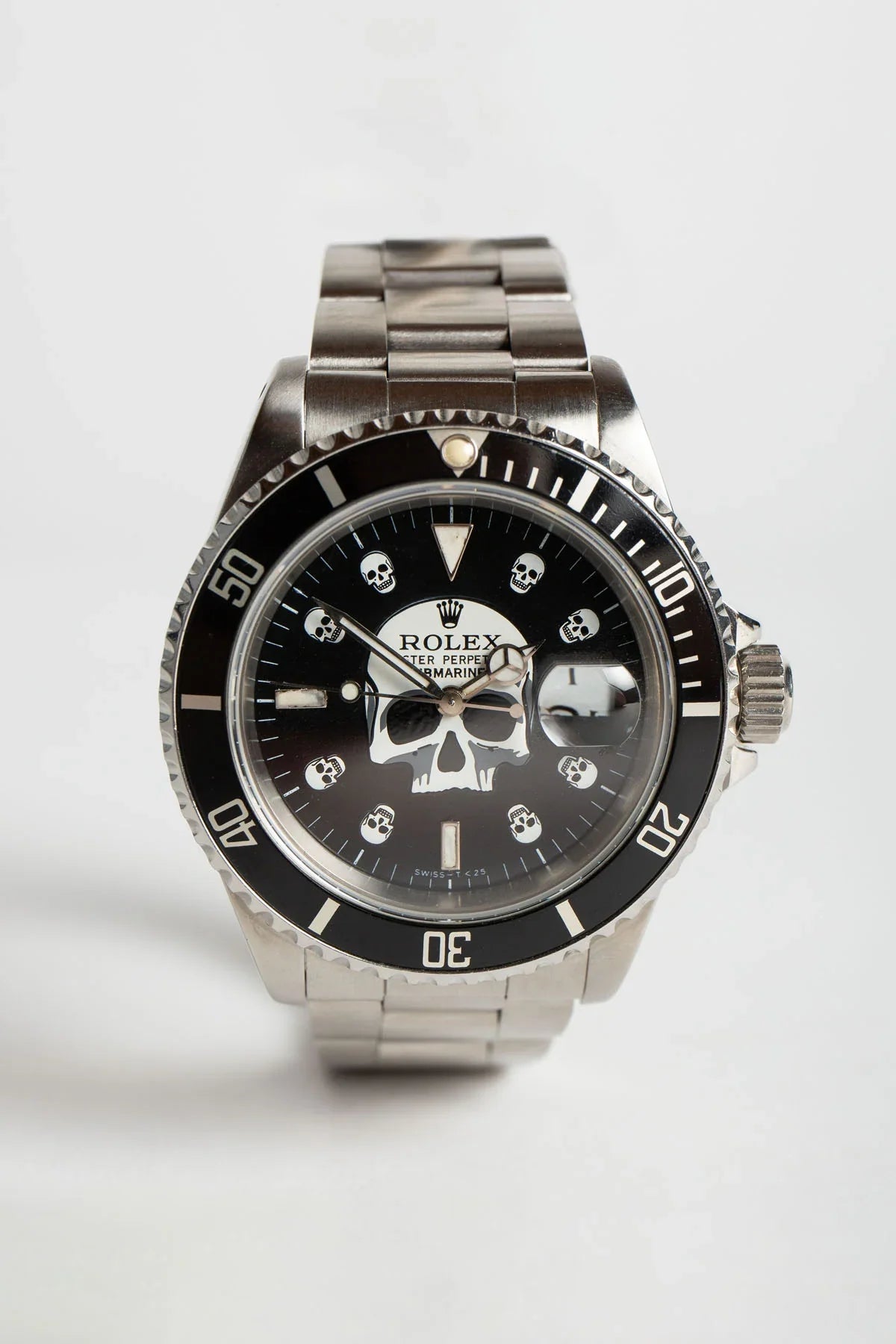 ROLEX | VINTAGE ROLEX SUBMARINER SKULL WATCH
