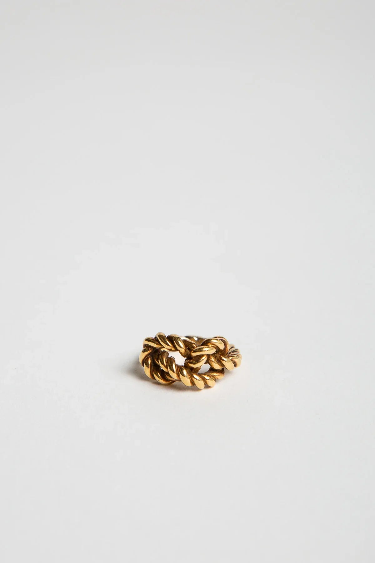 MAXFIELD PRIVATE COLLECTION | 1960'S 18K KNOT RING