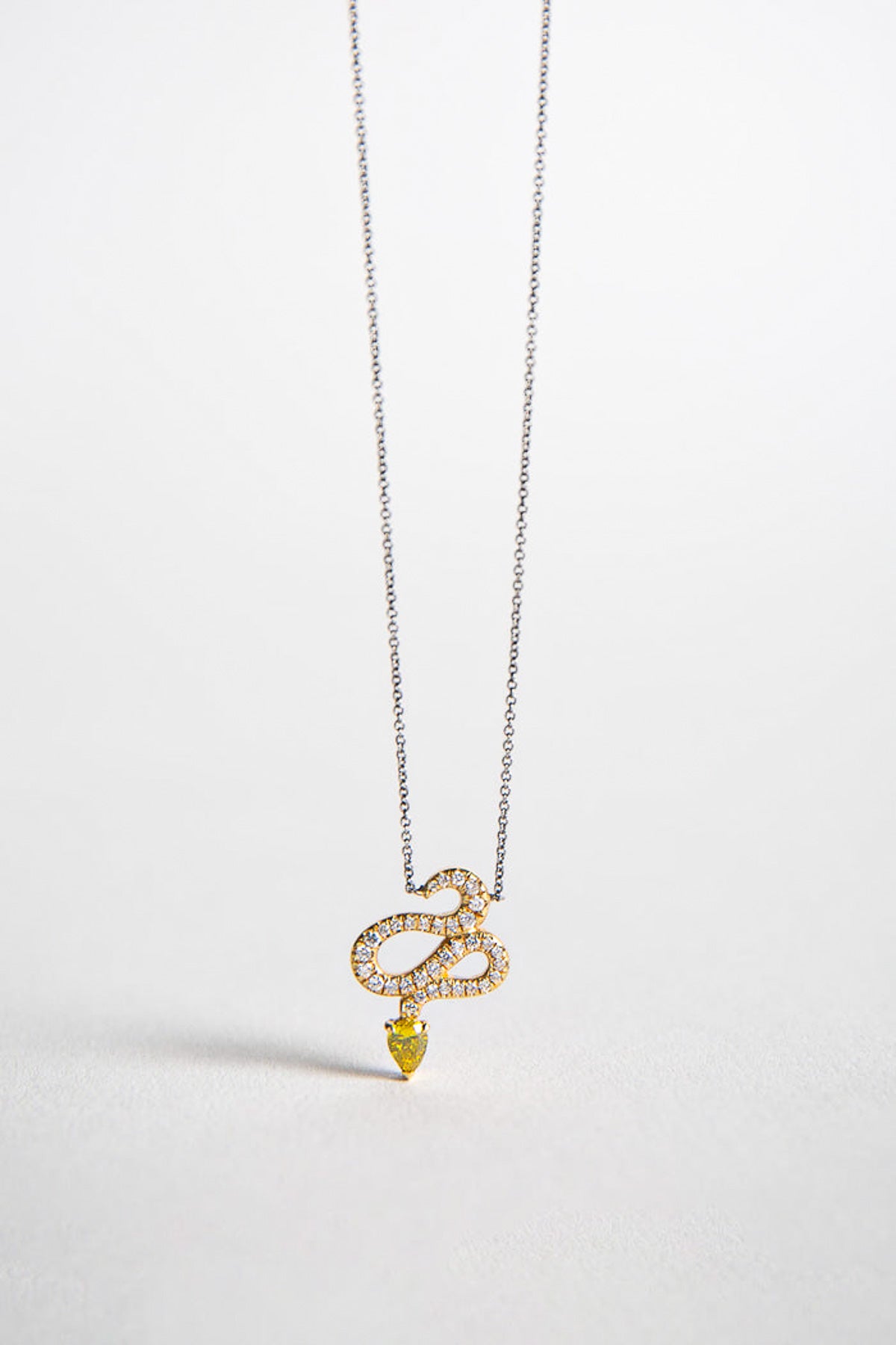 MAXFIELD PRIVATE COLLECTION | YELLOW DIAMOND SNAKE NECKLACE