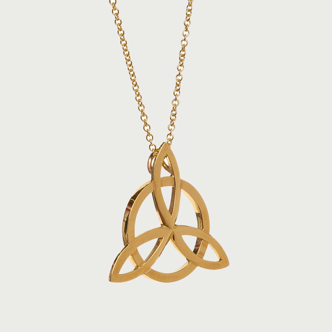 SARAH JANE WILDE | BLACK STAR GOLD NECKLACE
