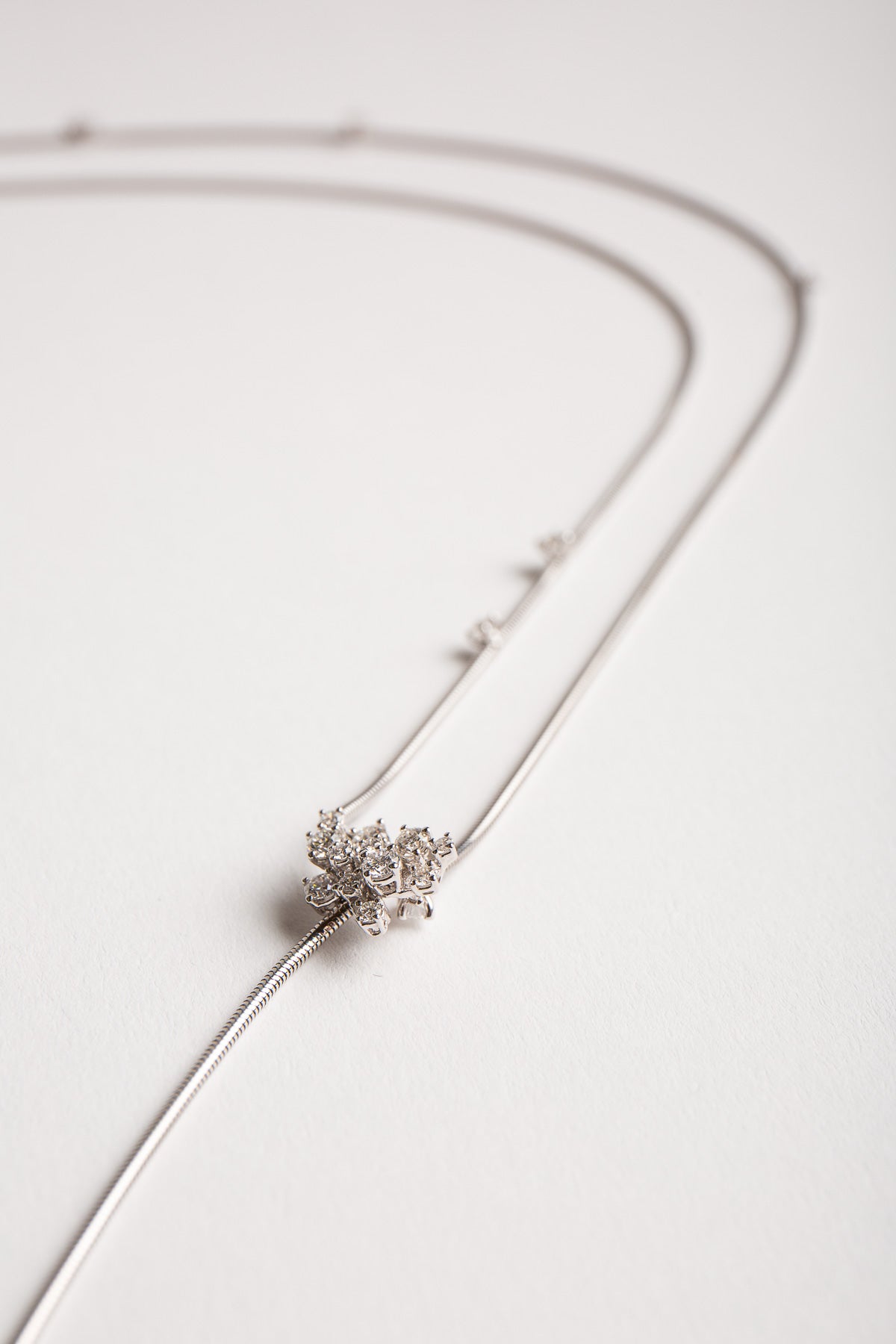 MATTIA CIELO | WHITE GOLD & DIAMOND NECKLACE