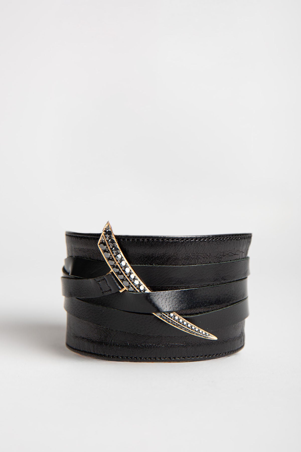 SHAUN LEANE | SABRE PENDANT LEATHER BRACELET