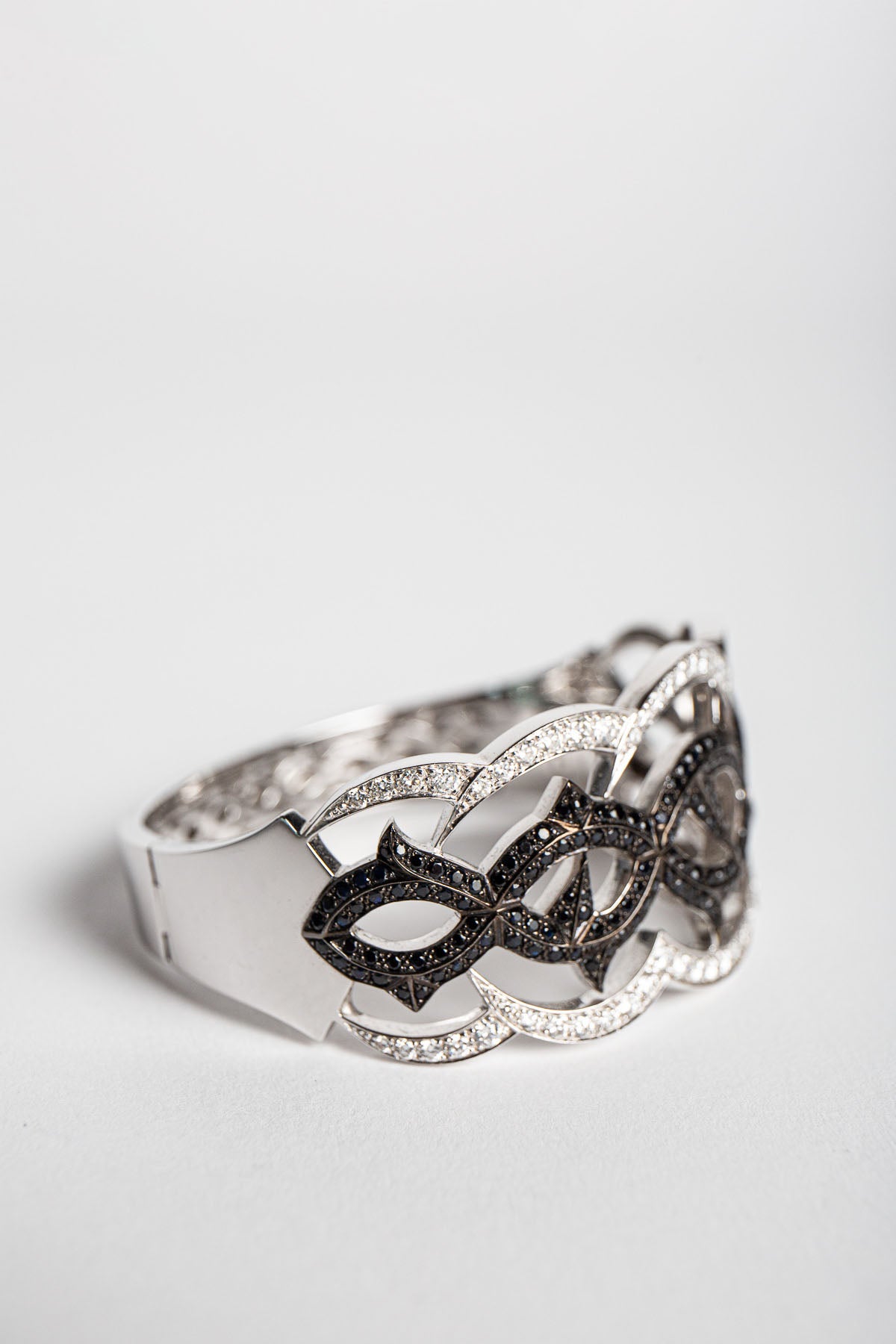 STEPHEN WEBSTER | DIAMOND THORN BRACELET