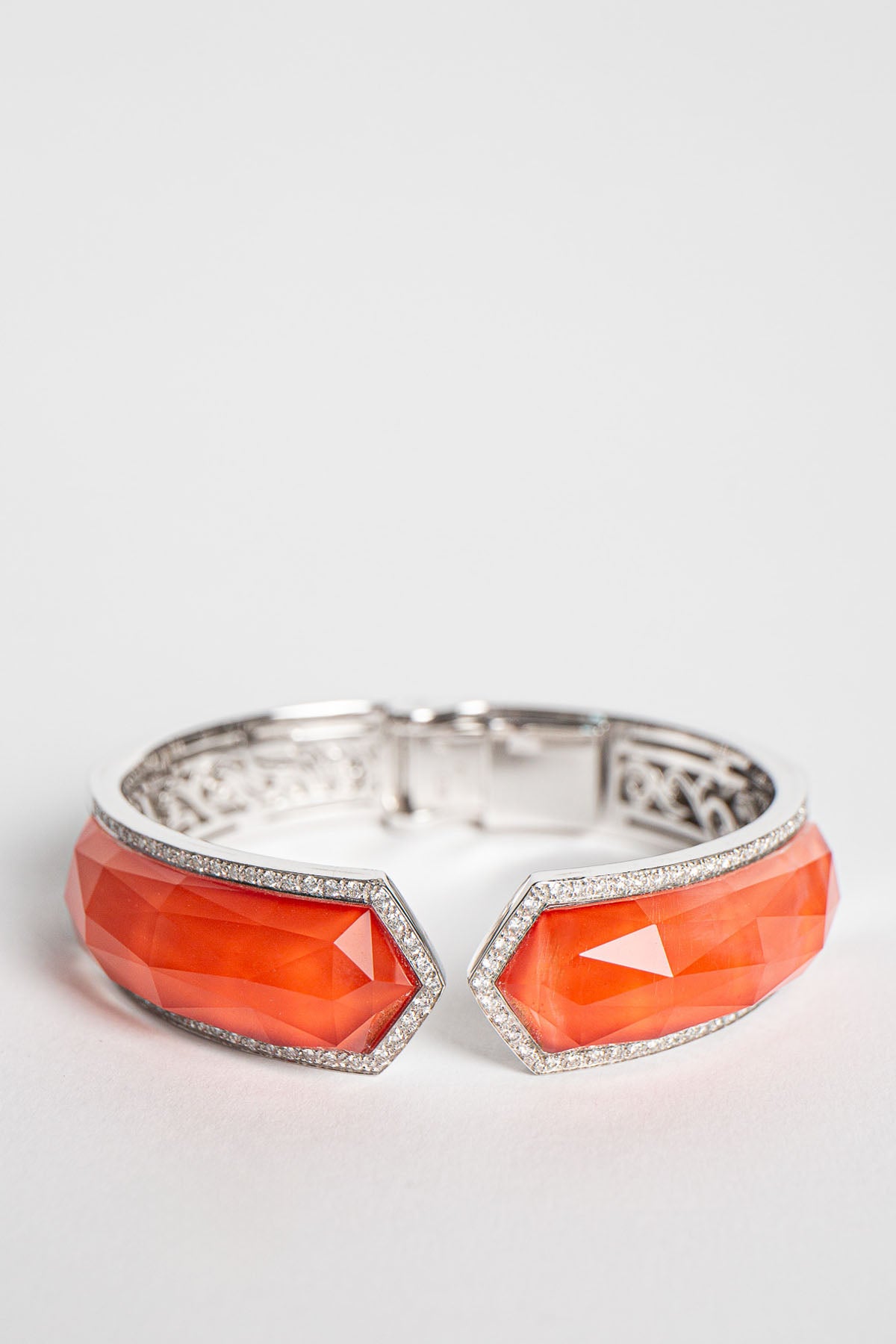 STEPHEN WEBSTER | 18K CORAL HAZE BRACELET