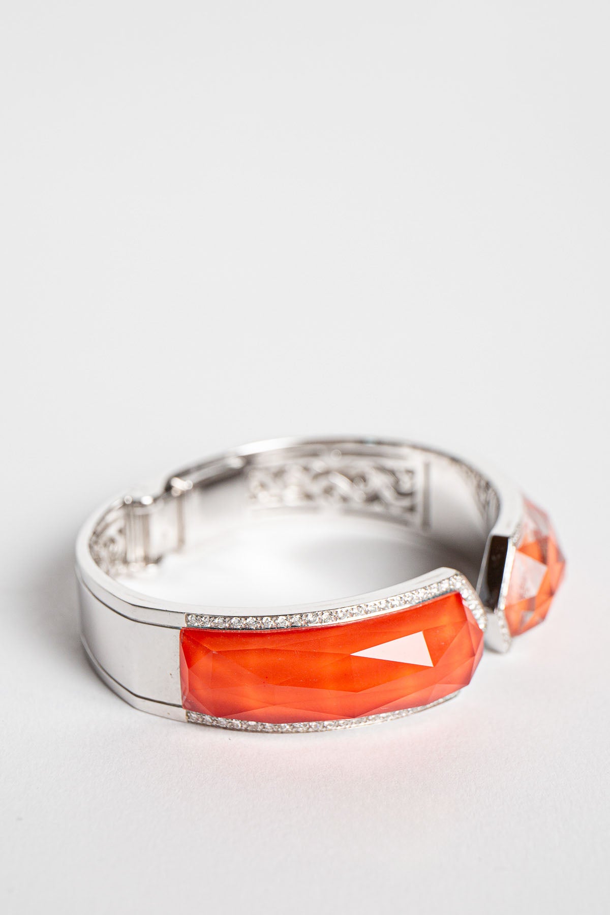 STEPHEN WEBSTER | 18K CORAL HAZE BRACELET