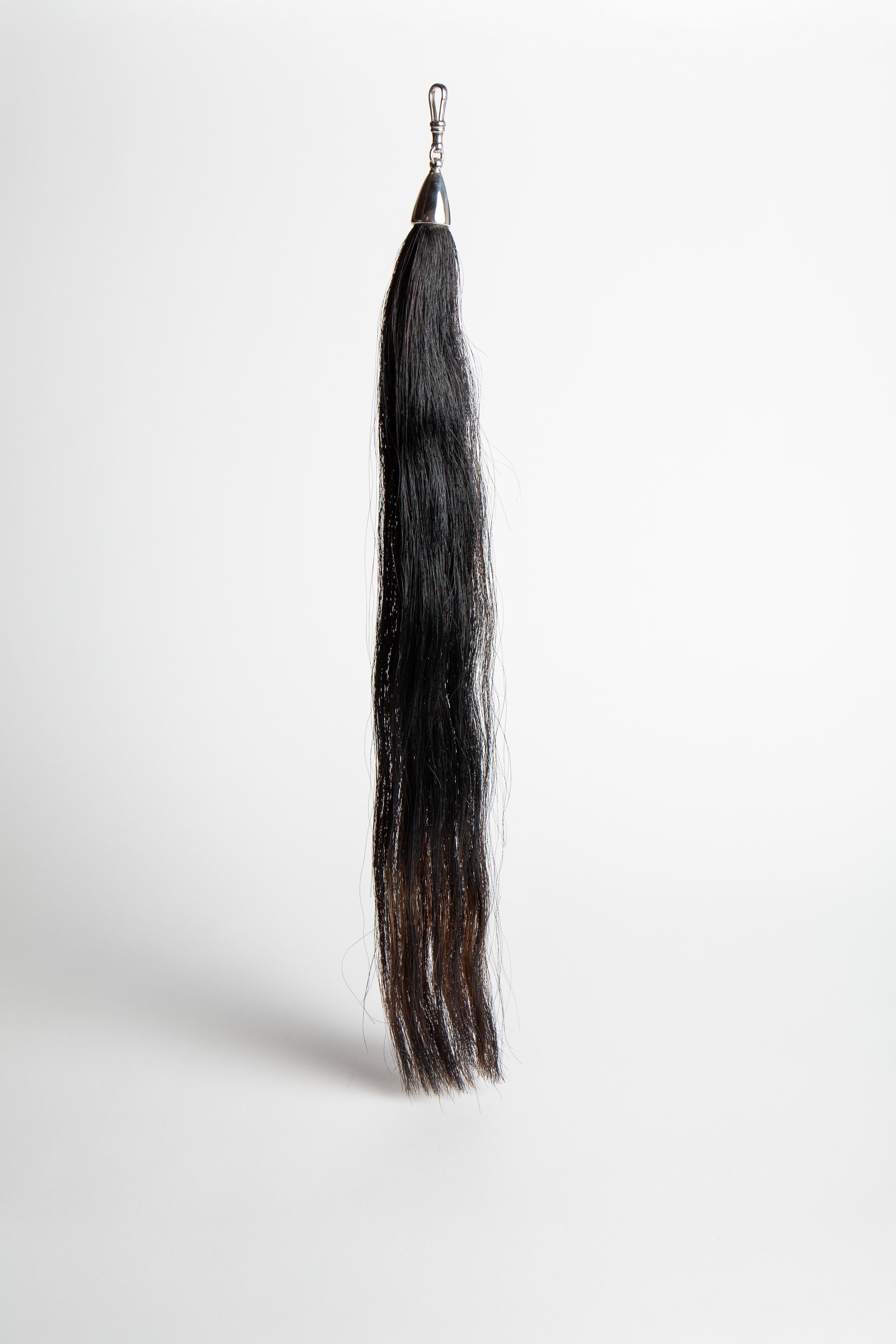 BETONY | HORSE WHIP PENDANT