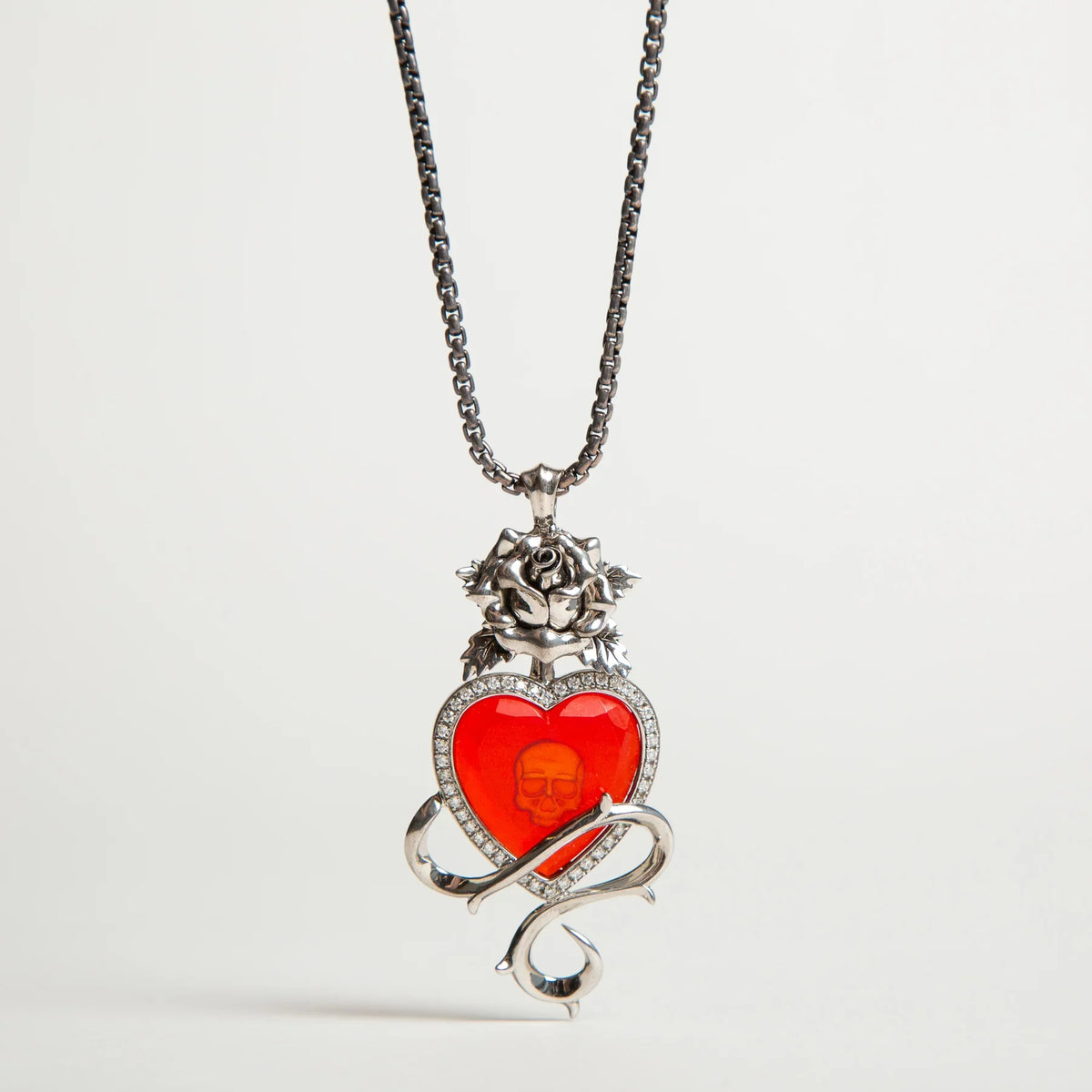 STEPHEN WEBSTER | GARNET DIAMOND HEART PENDANT