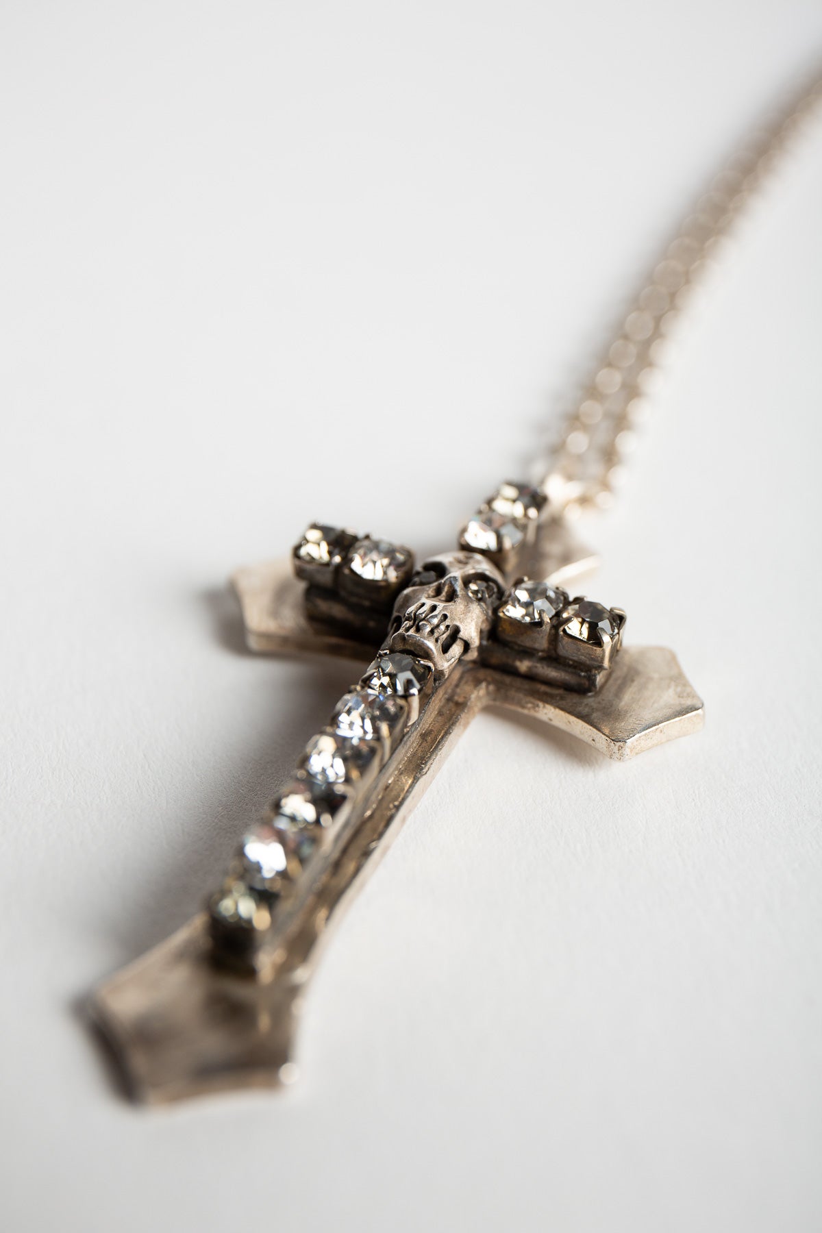 MANIAC | LARGE CROSS NECKLACE