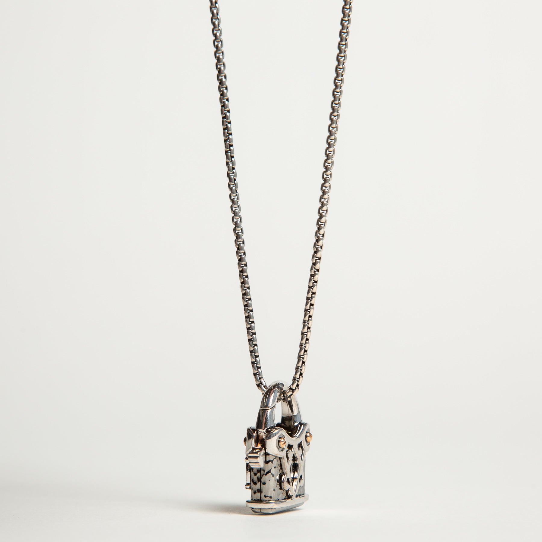 STEPHEN WEBSTER | PADLOCK PENDANT NECKLACE