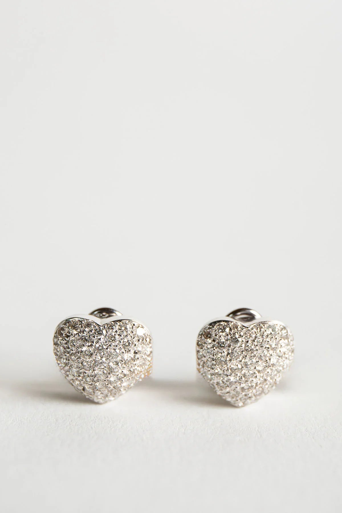 MAXFIELD PRIVATE COLLECTION | HEART CLUSTER EARRINGS