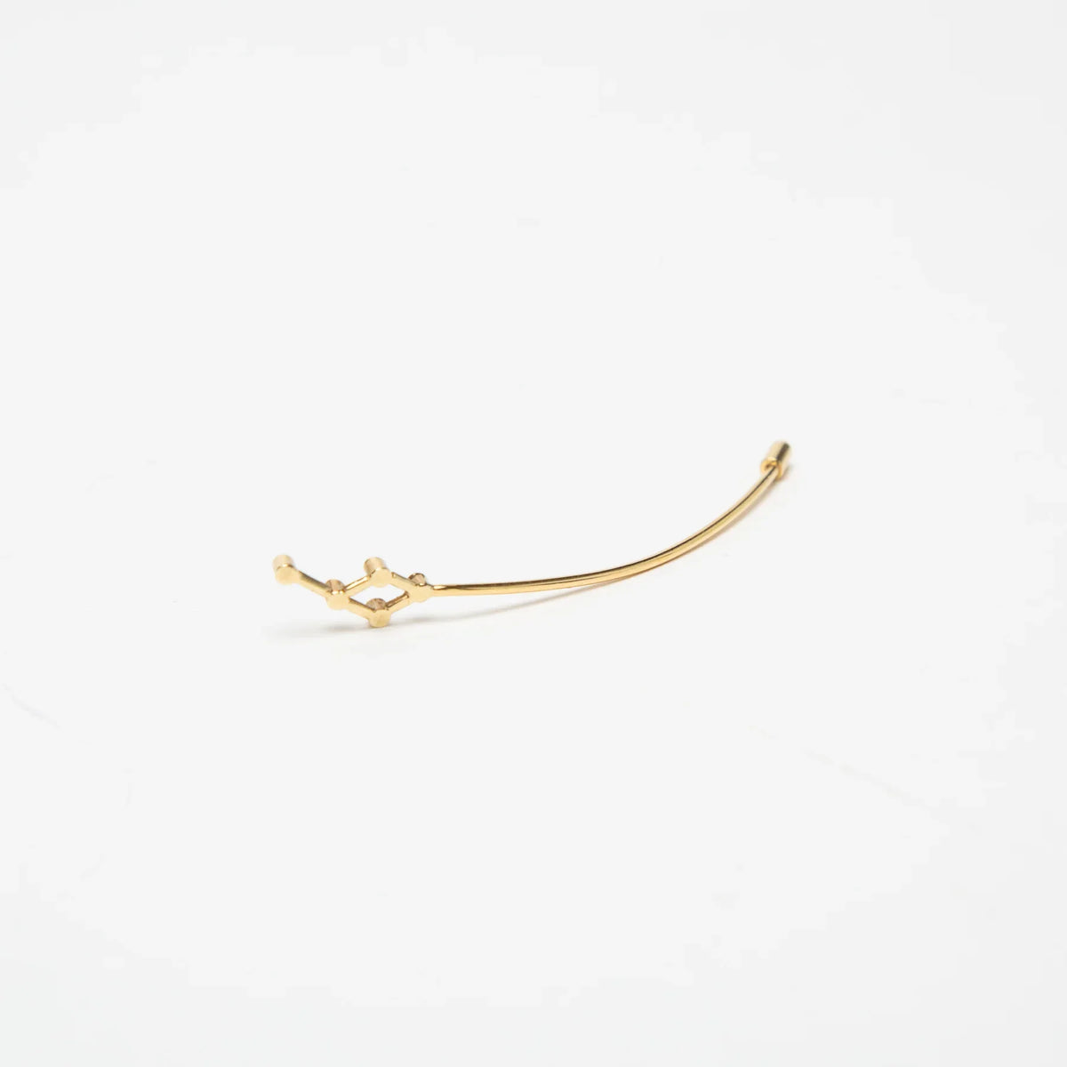 SOPHIE BILLE BRAHE | PETIT DAUPHIN DIAMOND EARRING