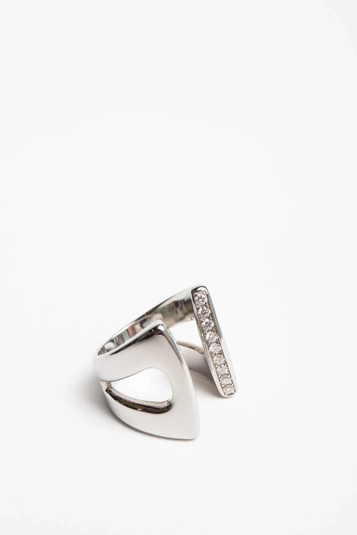 SARAH JANE WILDE | STAINLESS STEEL & DIAMOND RING