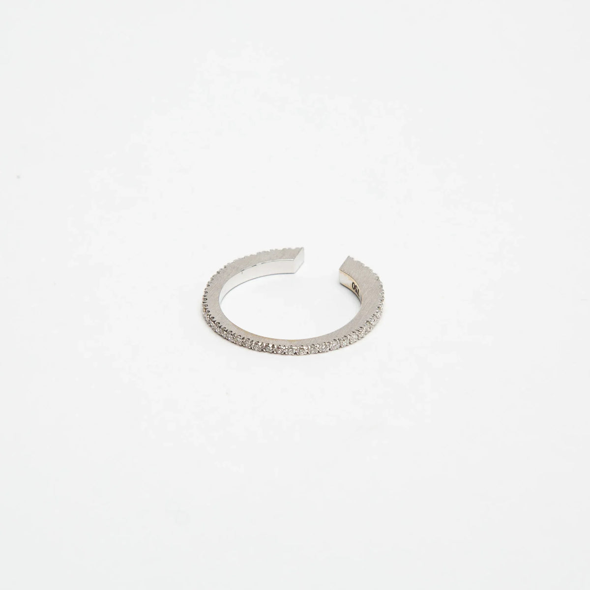 HADAR NORNBERG | PAVE DIAMOND UNTITLED RING
