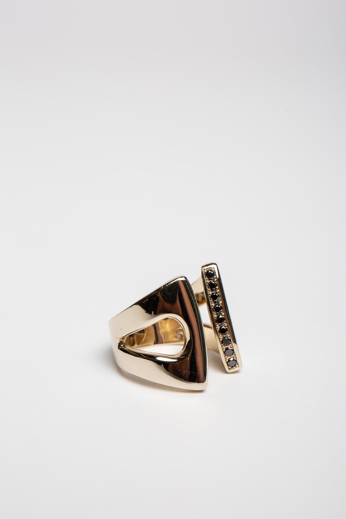 SARAH JANE WILDE | GOLD & BLACK DIAMOND GHOST RING