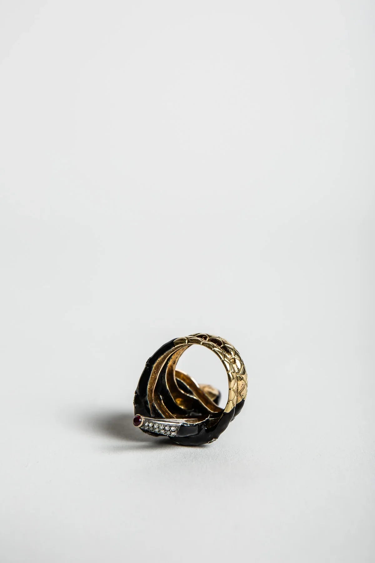 MAXFIELD PRIVATE COLLECTION | DIAMOND SNAKE RING