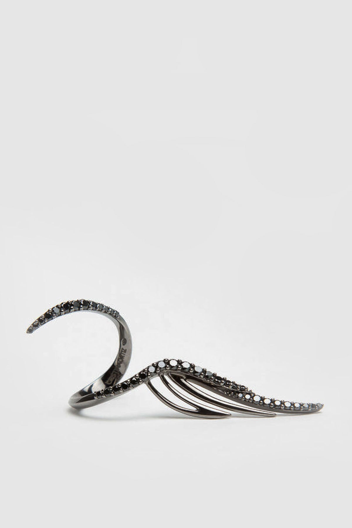 CRISTINA ORTIZ | BLACK DIAMOND WINGED RING
