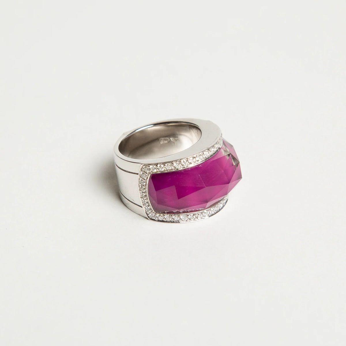 STEPHEN WEBSTER | AGATE DIAMOND HAZE RING