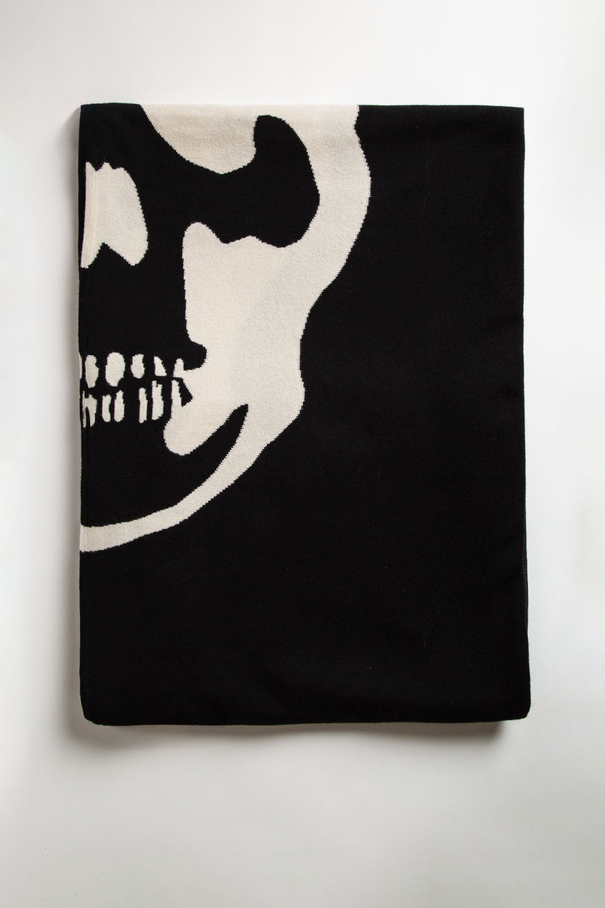 PELLAT FINET | DOUBLE SKULL BLANKET