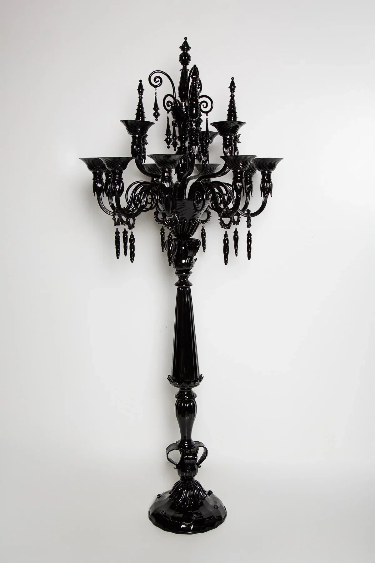 MAXFIELD PRIVATE COLLECTION | SEGUSO GIANNI MURANO FLOOR CHANDELIER