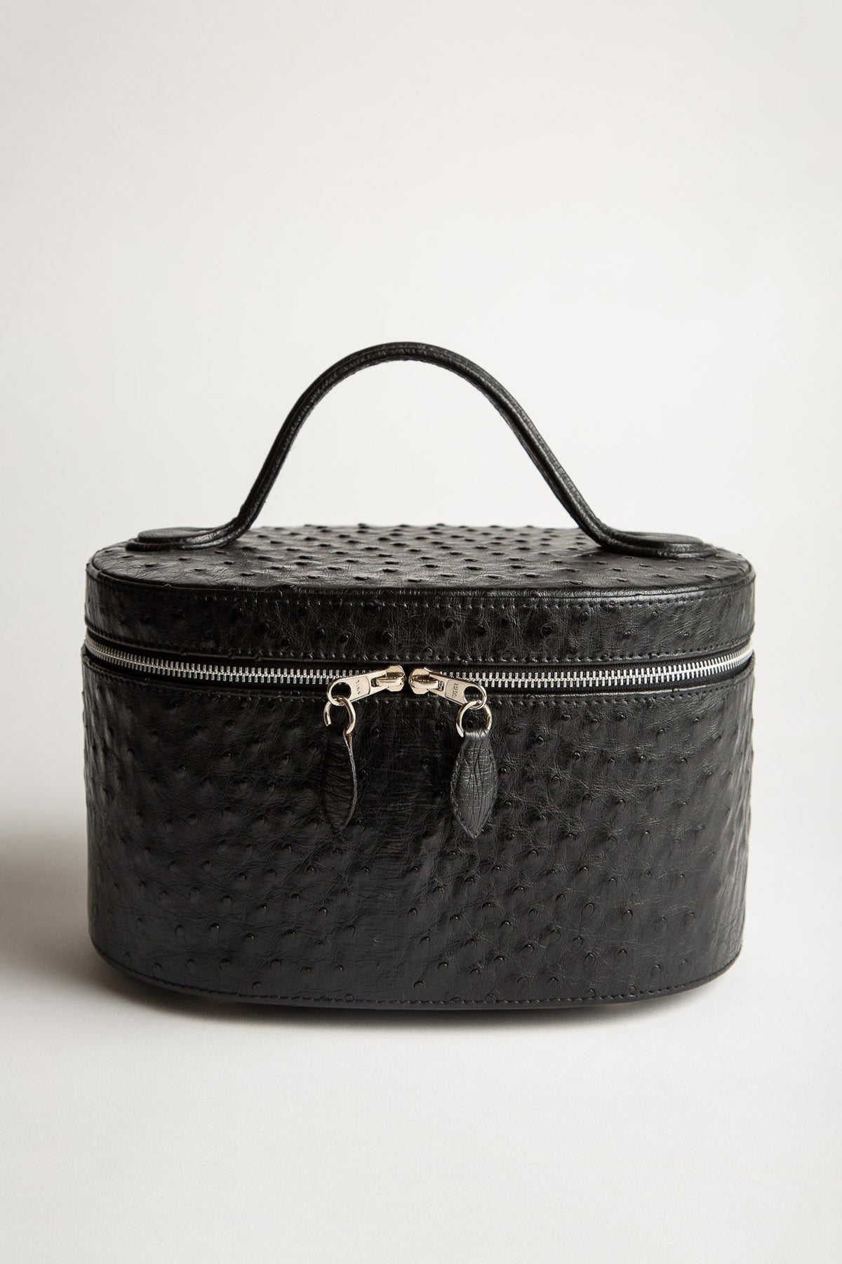 MAXFIELD PRIVATE COLLECTION | OVAL VANITY CASE - MAXFIELD LA