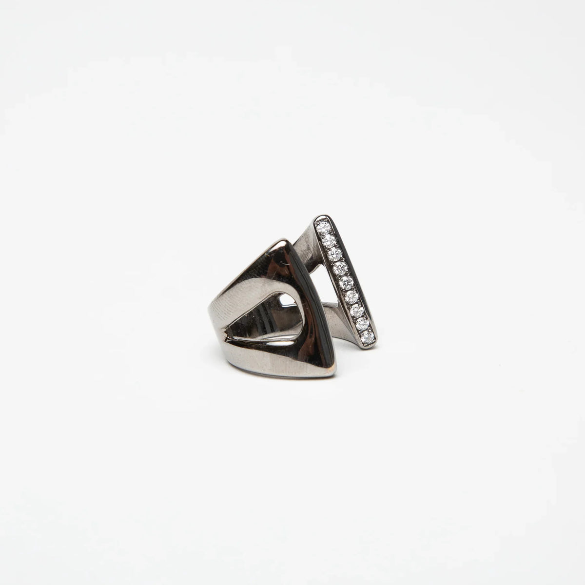 SARAH JANE WILDE | STAINLESS STEEL & DIAMOND RING