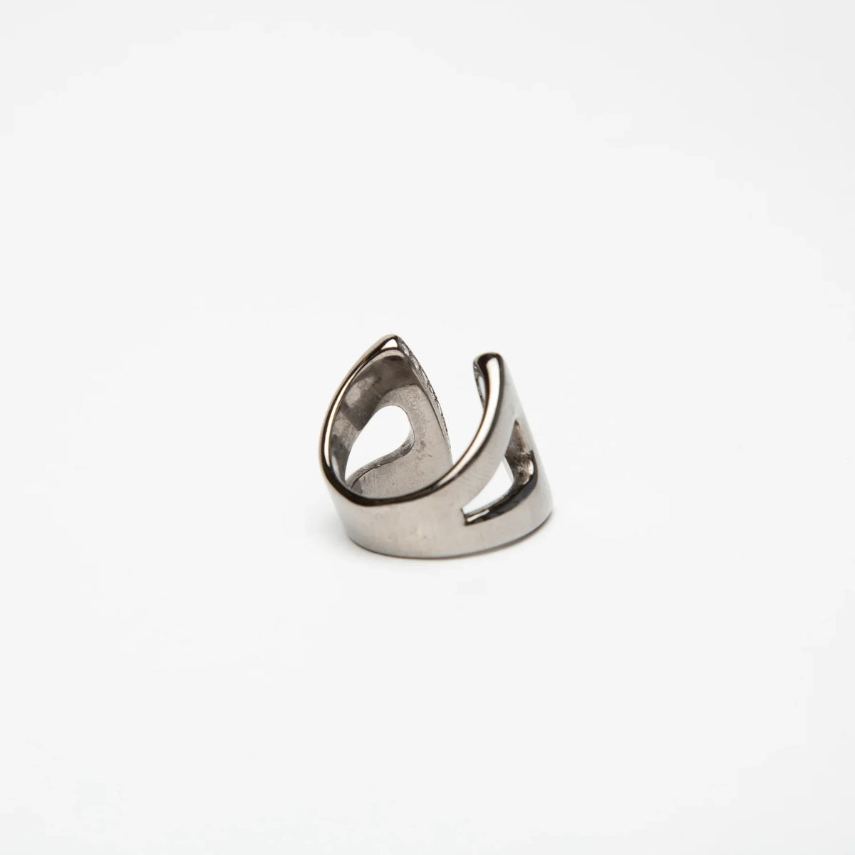 SARAH JANE WILDE | STAINLESS STEEL & DIAMOND RING