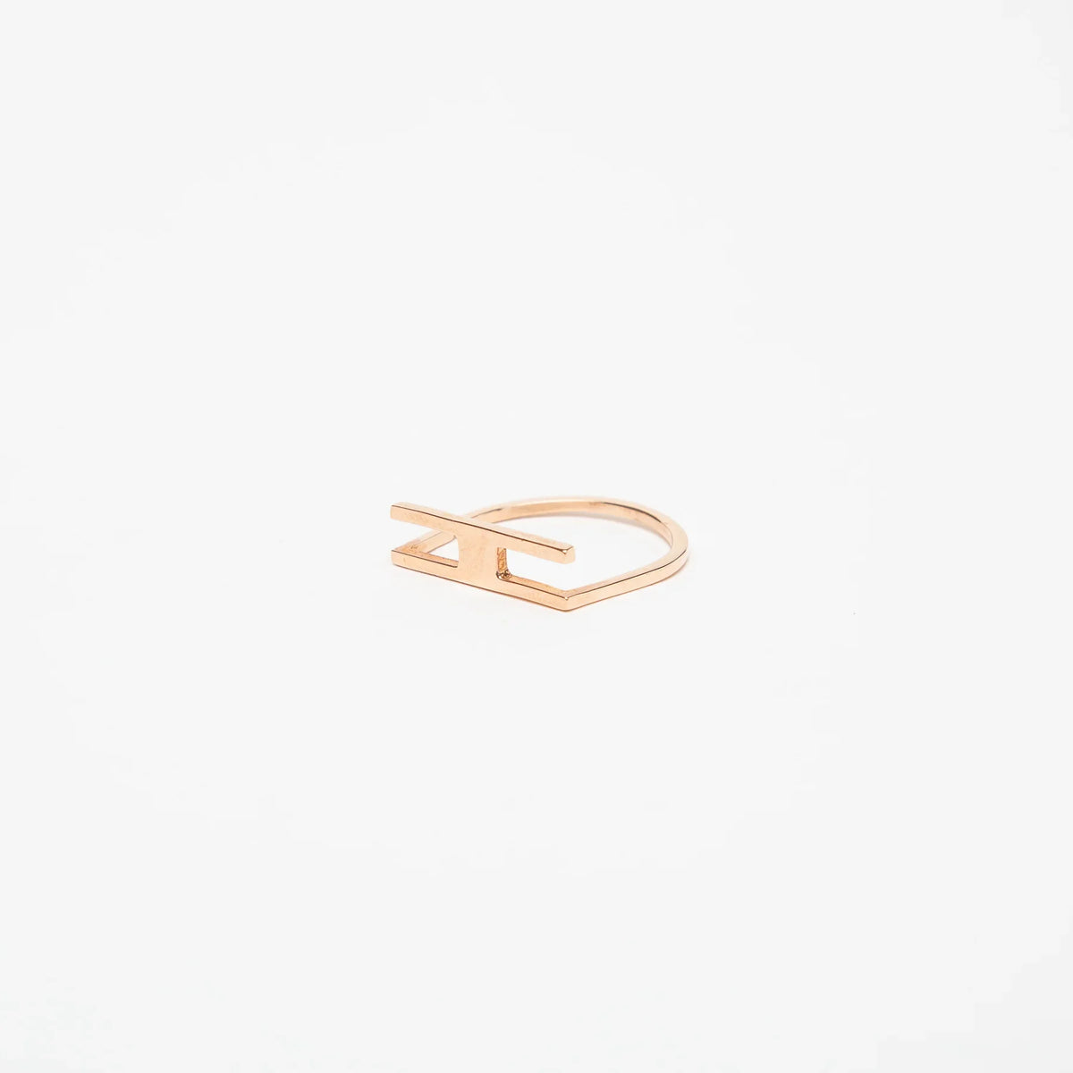 KWIT | 14K ROSE GOLD LETTER H RING