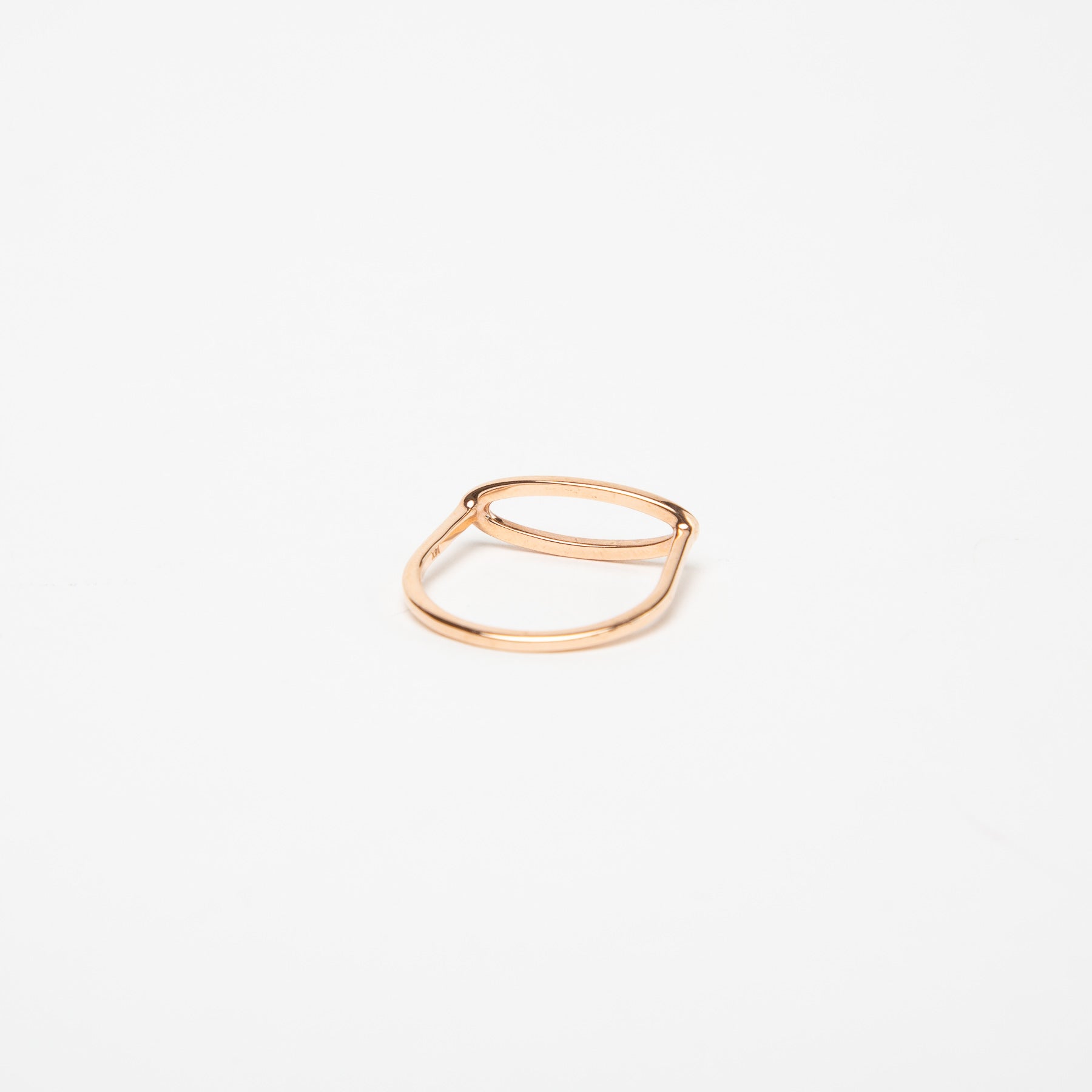 KWIT | 14K GOLD LETTER O RING