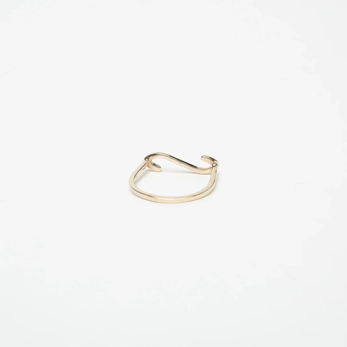 KWIT | 14K WHITE GOLD LETTER S RING