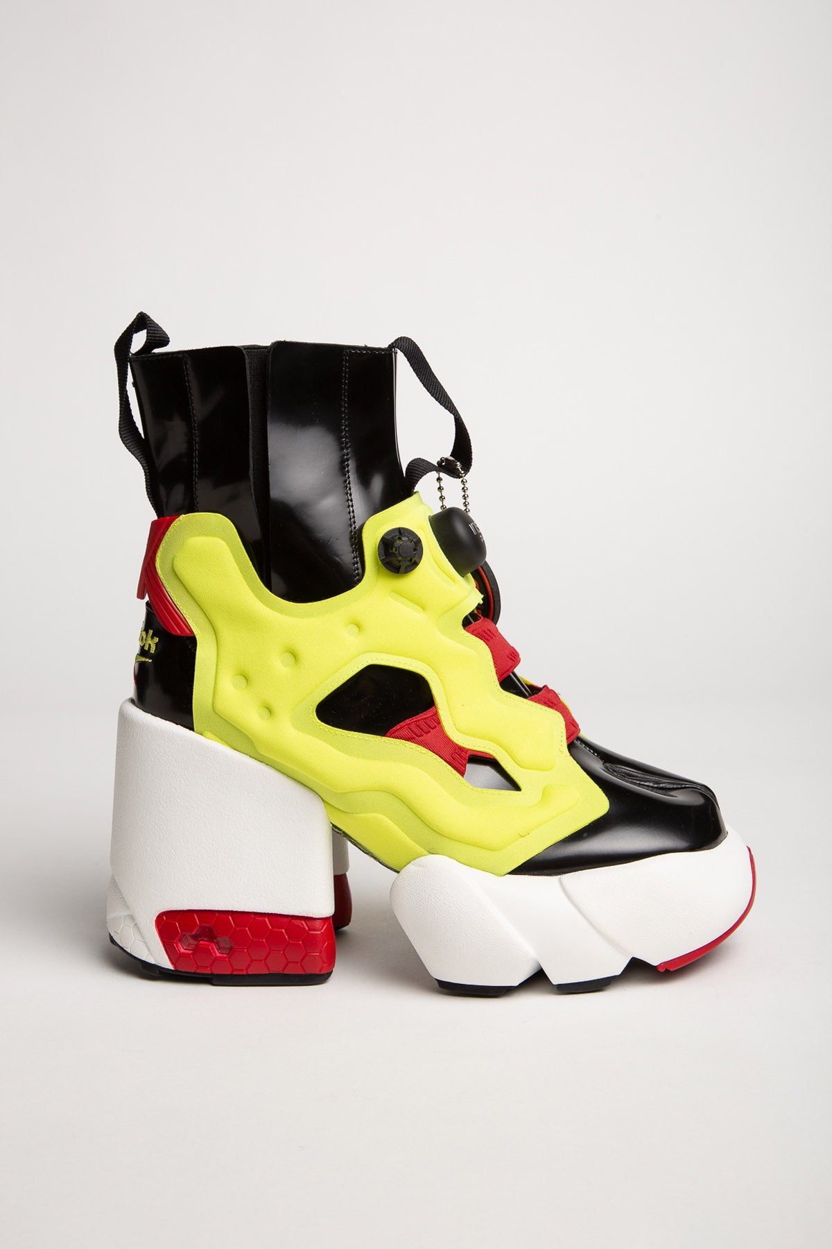 MAISON MARGIELA TABI INSTAPUMP SNEAKERS - Main Image