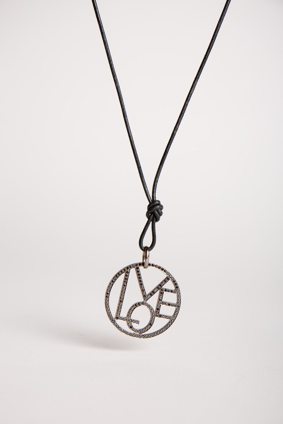MAXFIELD PRIVATE COLLECTION | BLACK DIAMOND XL LOVE NECKLACE