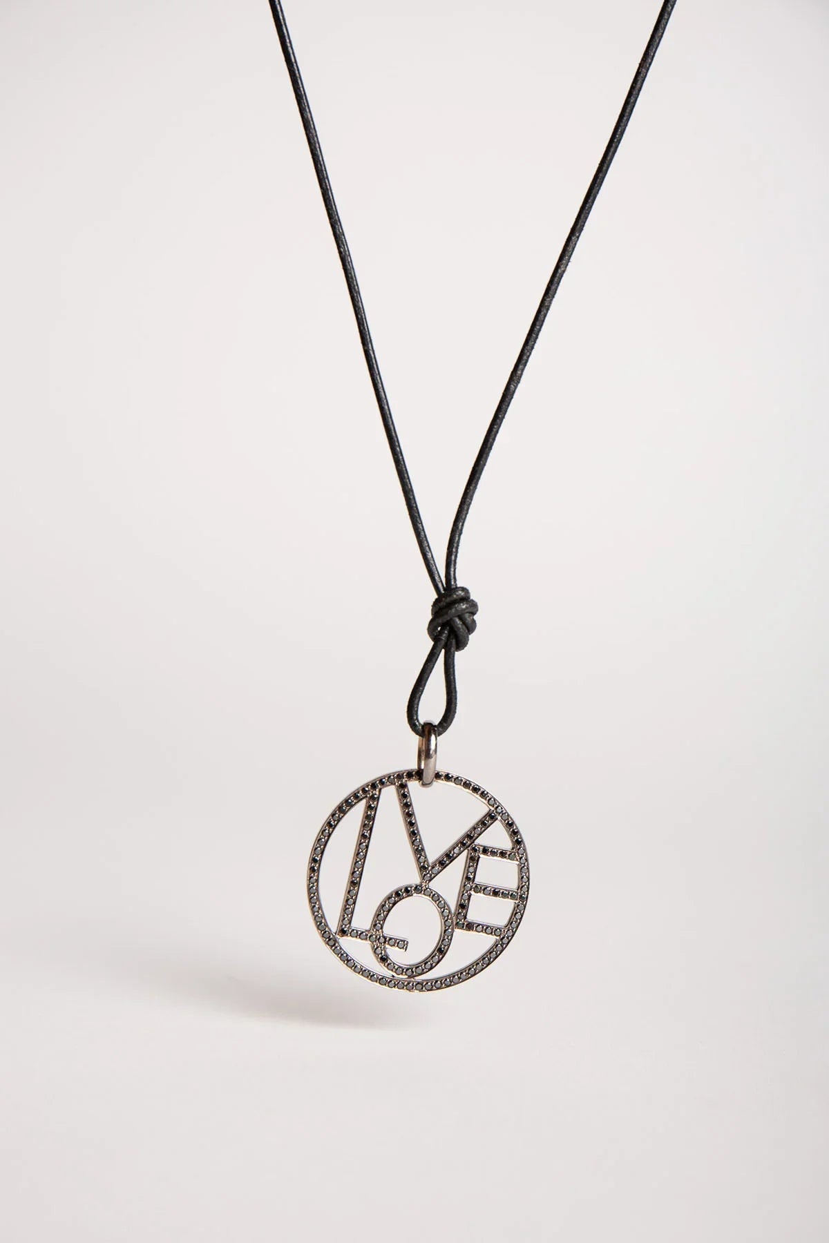 MAXFIELD PRIVATE COLLECTION | BLACK DIAMOND XL LOVE NECKLACE