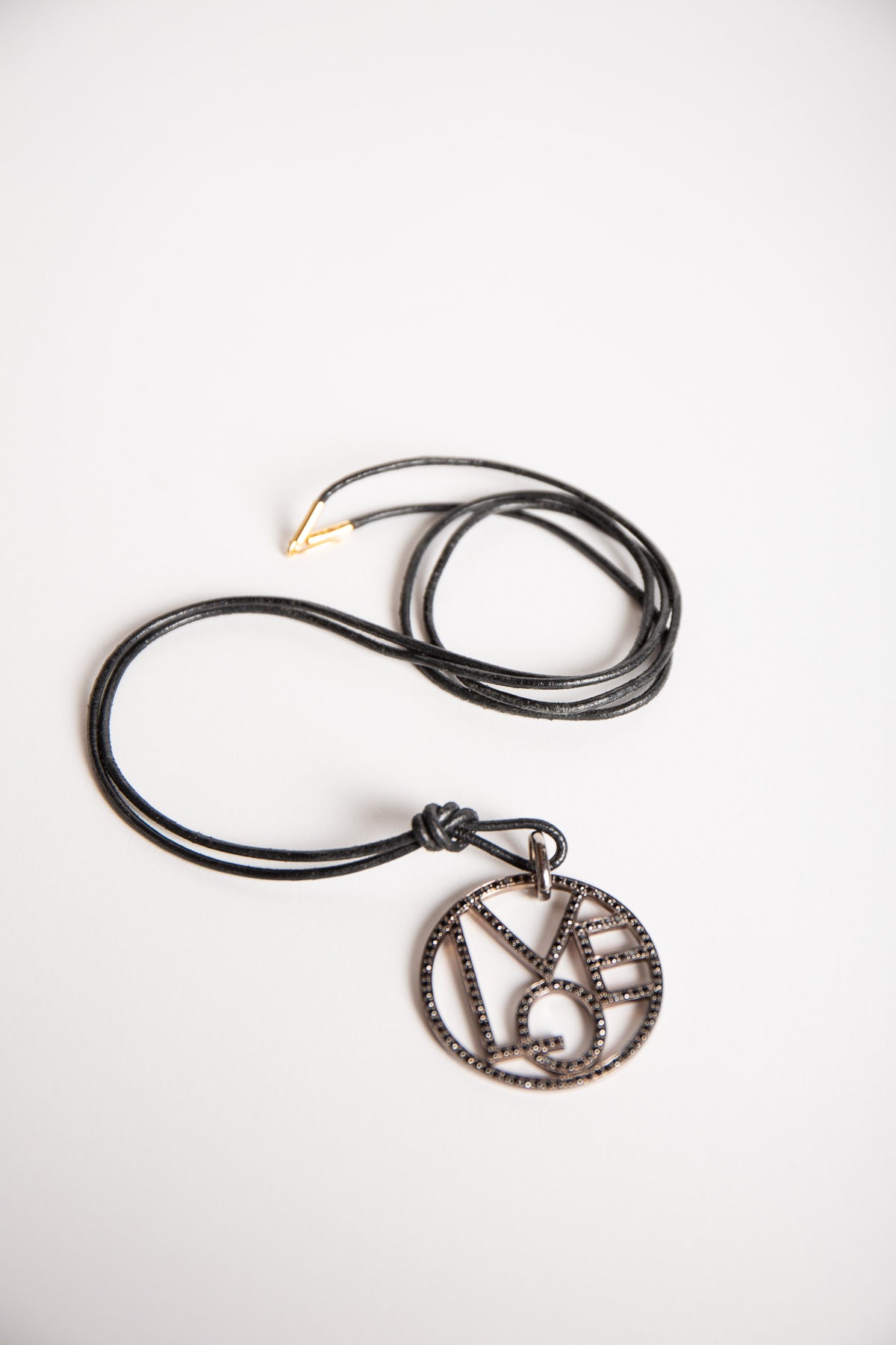 MAXFIELD PRIVATE COLLECTION | BLACK DIAMOND XL LOVE NECKLACE