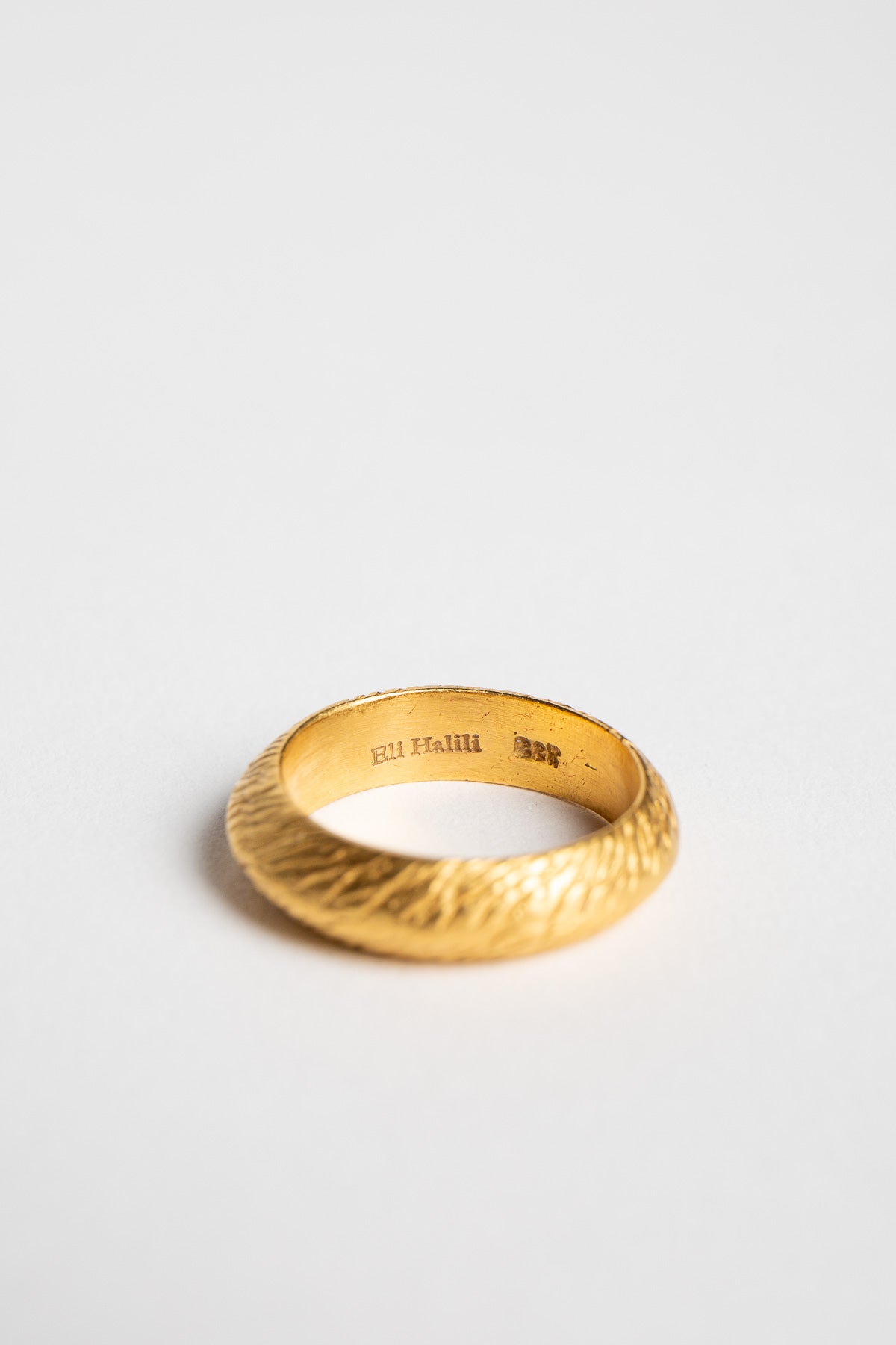 ELI HALILI | YELLOW GOLD TRIANGLE BAND RING