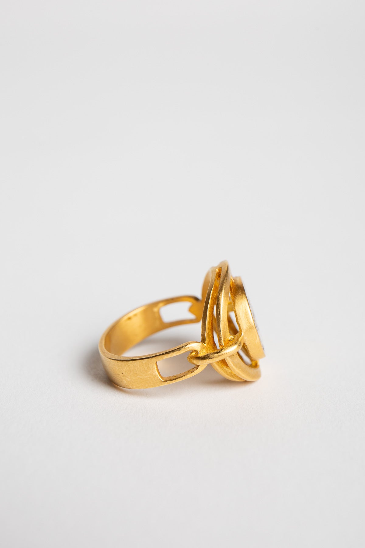 ELI HALILI | 22K GEORGIAN CROSS RING