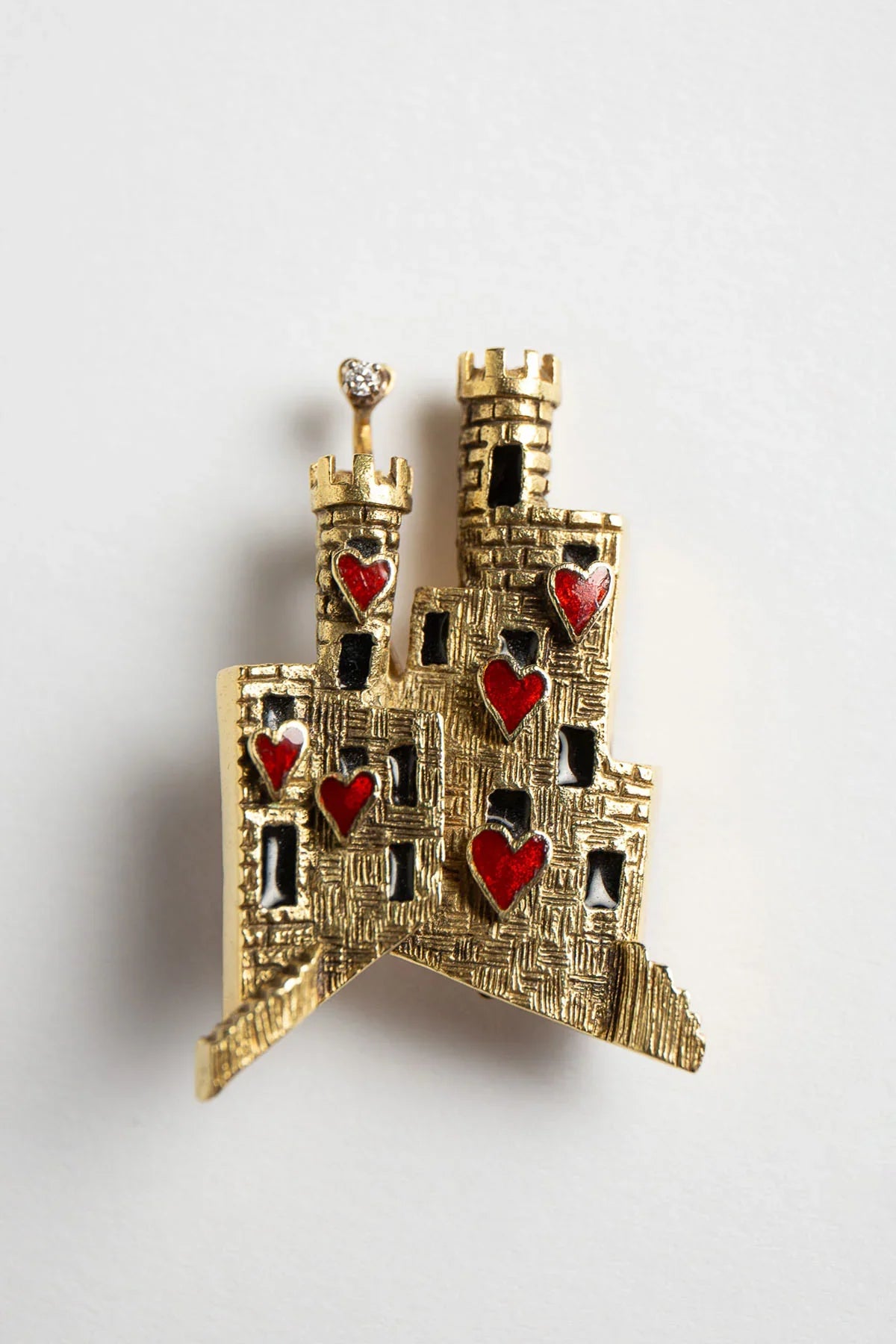CARTIER | VINTAGE 18K YELLOW GOLD CASTLE BROOCH