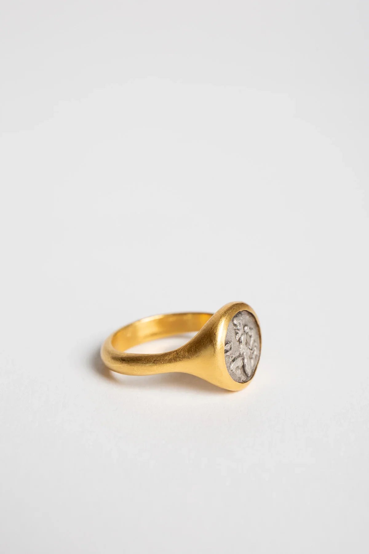 ELI HALILI | 22K GREEK COIN RING