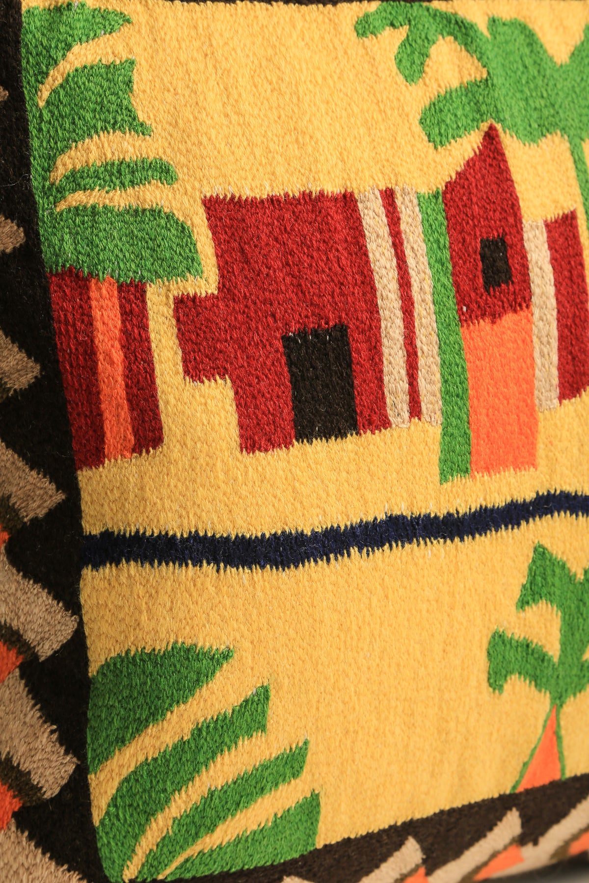 SAVED NEW YORK | NEIGHBORS PILLOW - MAXFIELD LA