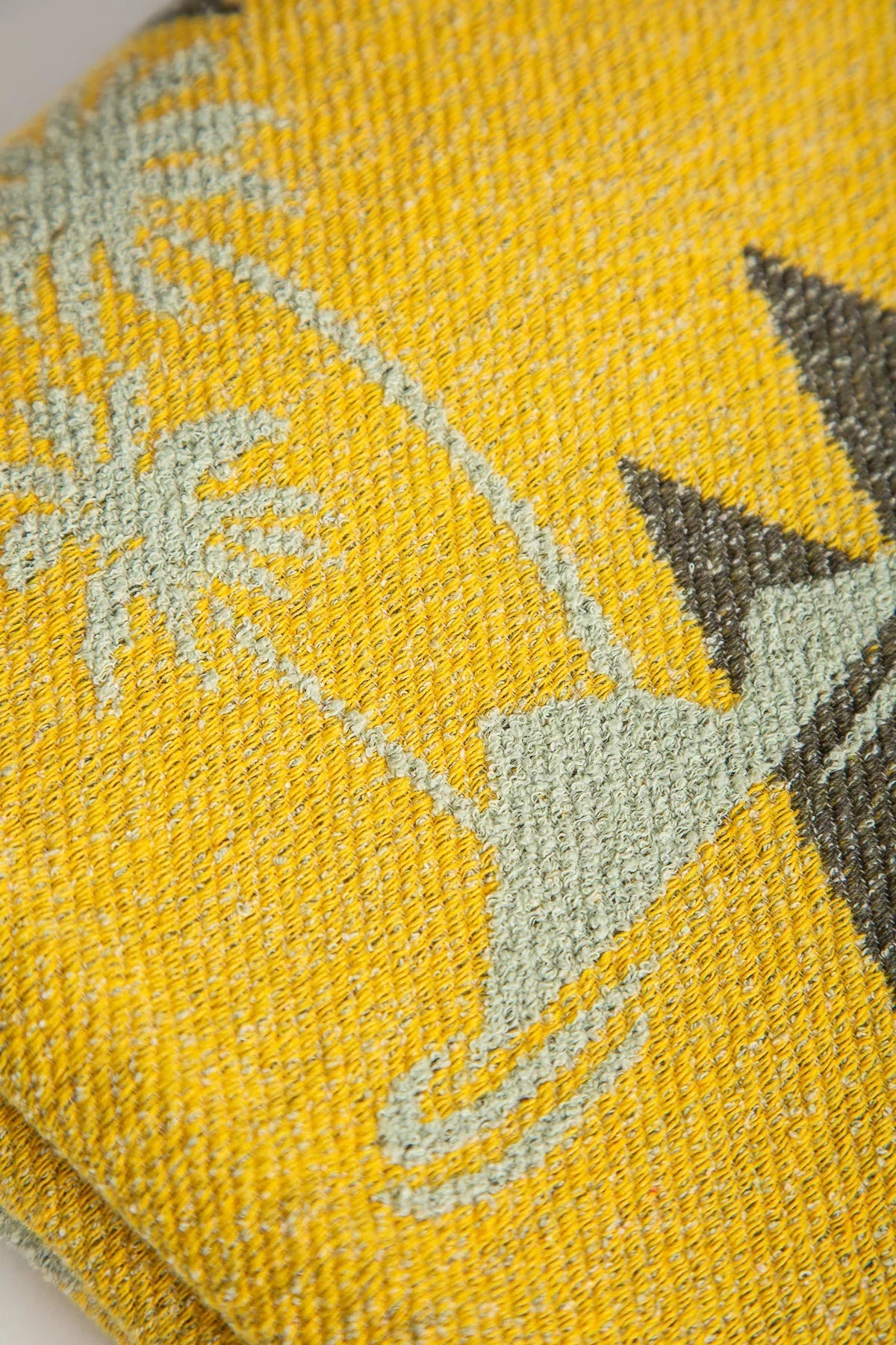 ALANUI | RIDING THE WAVES TOWEL