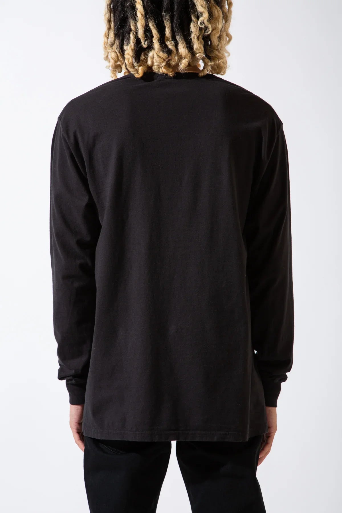 MAXFIELD MERCH COLLECTION | LOGO LONG SLEEVE TEE