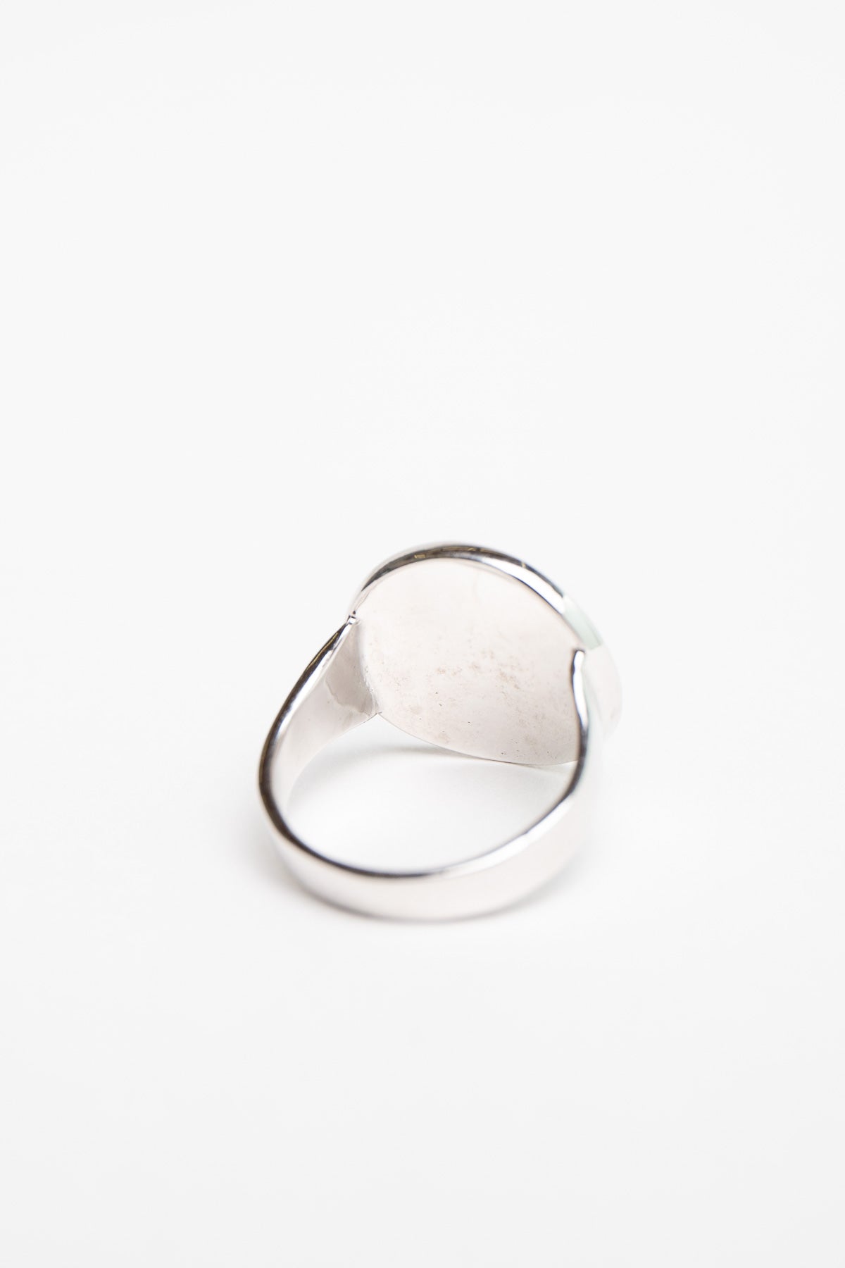 MAUD JEWELRY | 18K WHITE GOLD DIAMOND COIN RING - MAXFIELD LA