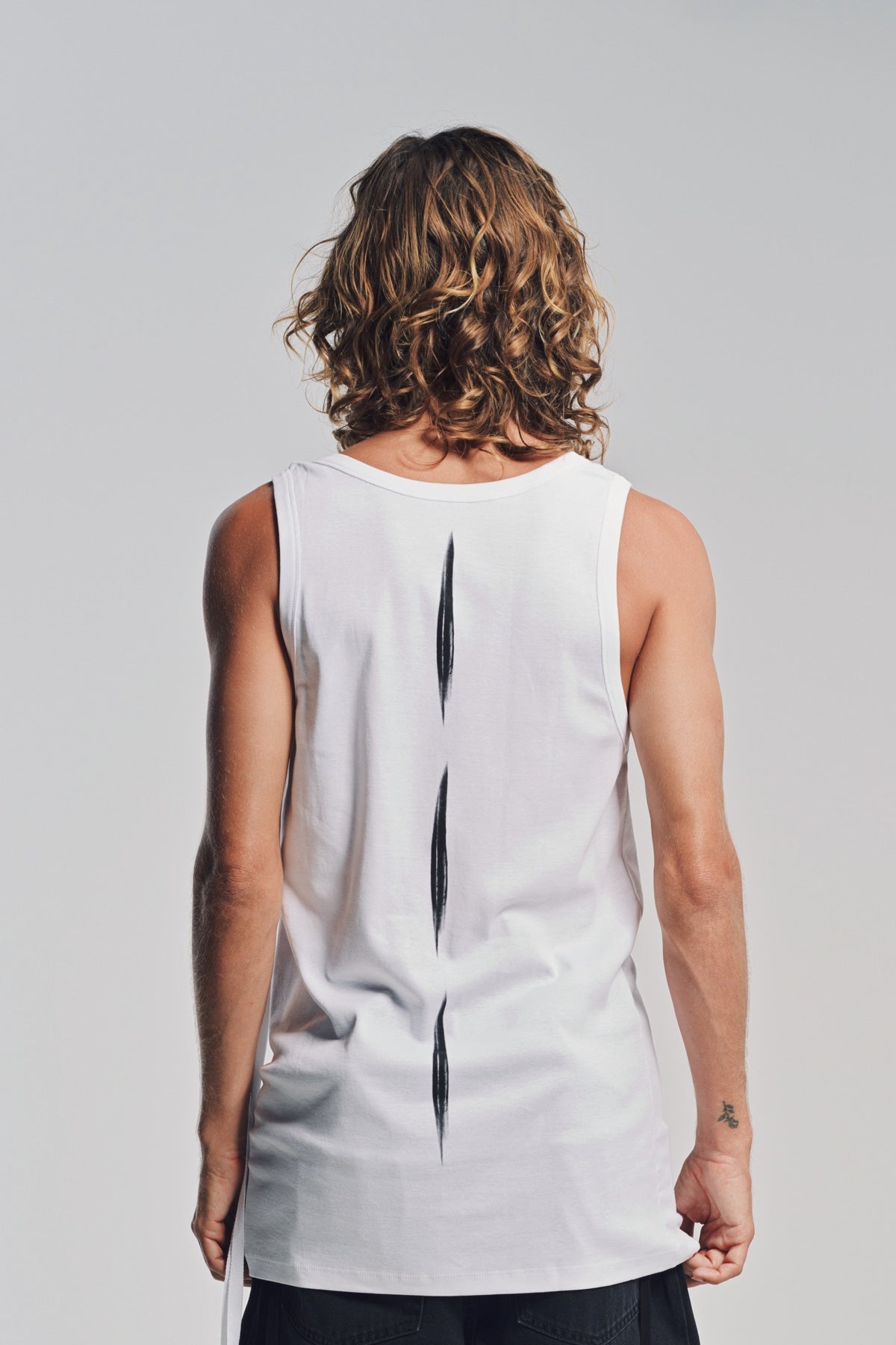 ANN DEMEULEMEESTER | FEATHER PRINT SEVA TANK